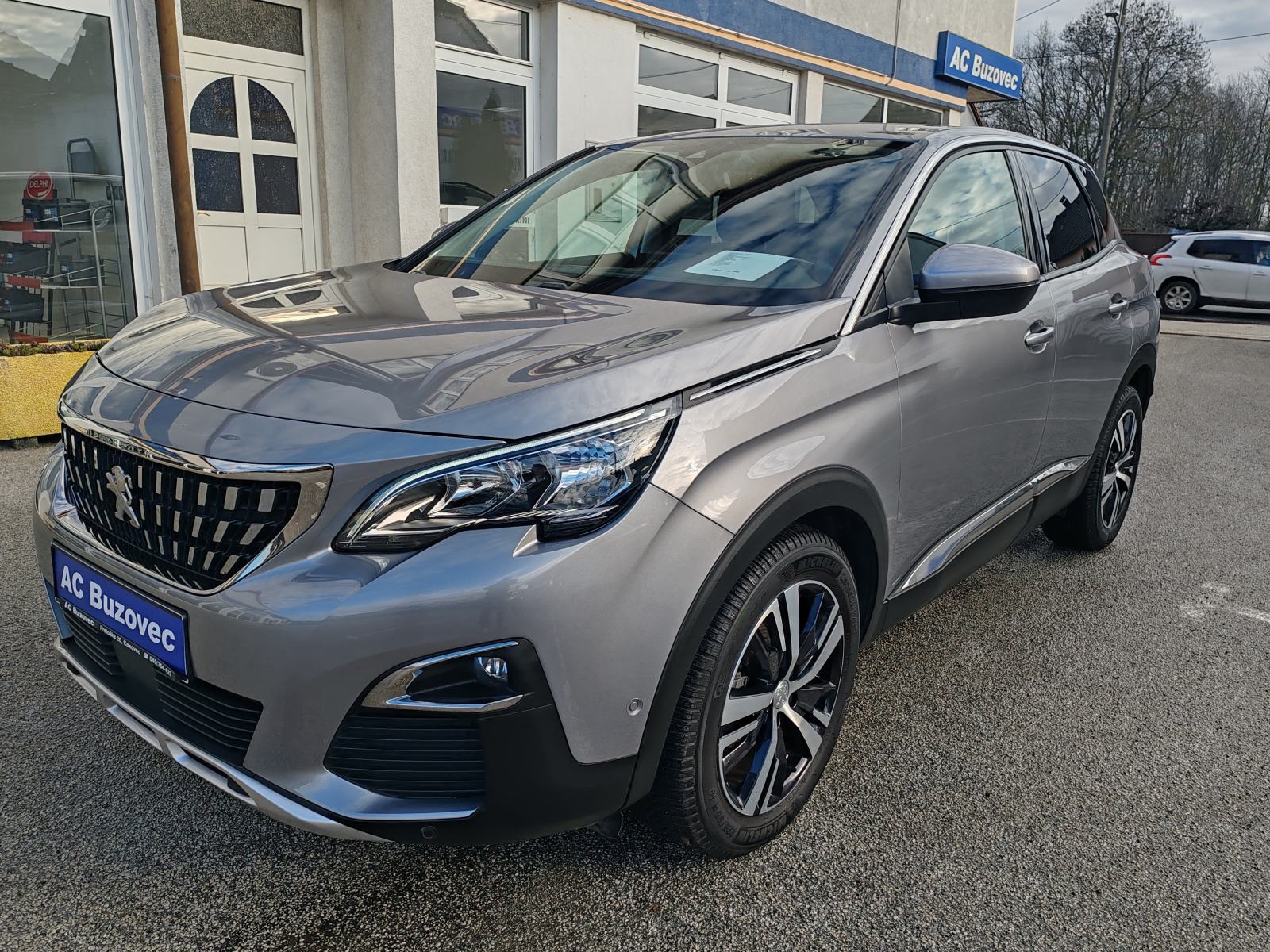 Peugeot 3008 1,2 PureTech, fotografija 3