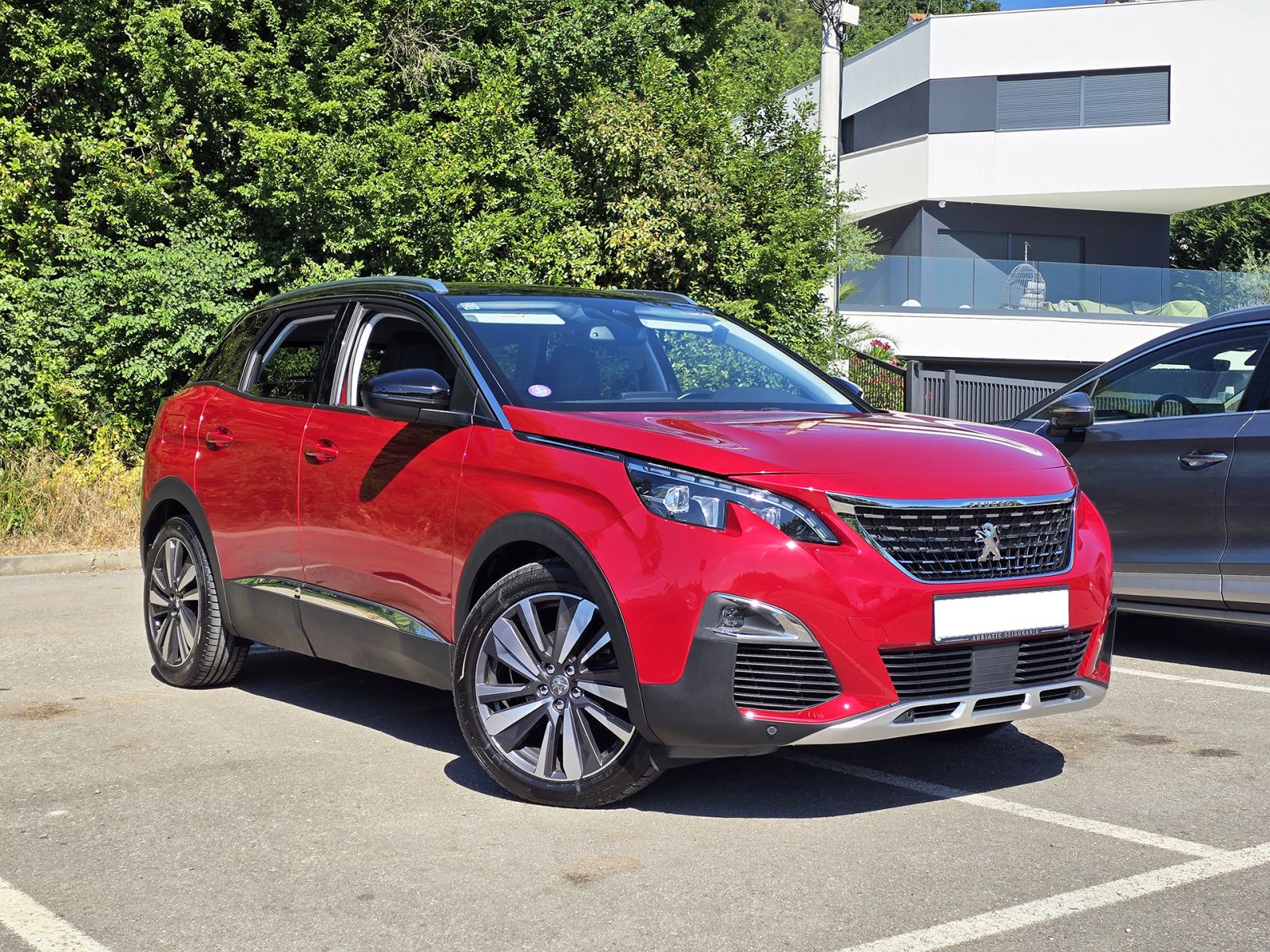 Peugeot 3008 1,2 PureTech EAT8 Allure • 60.000 km • Veliki servis, fotografija 6