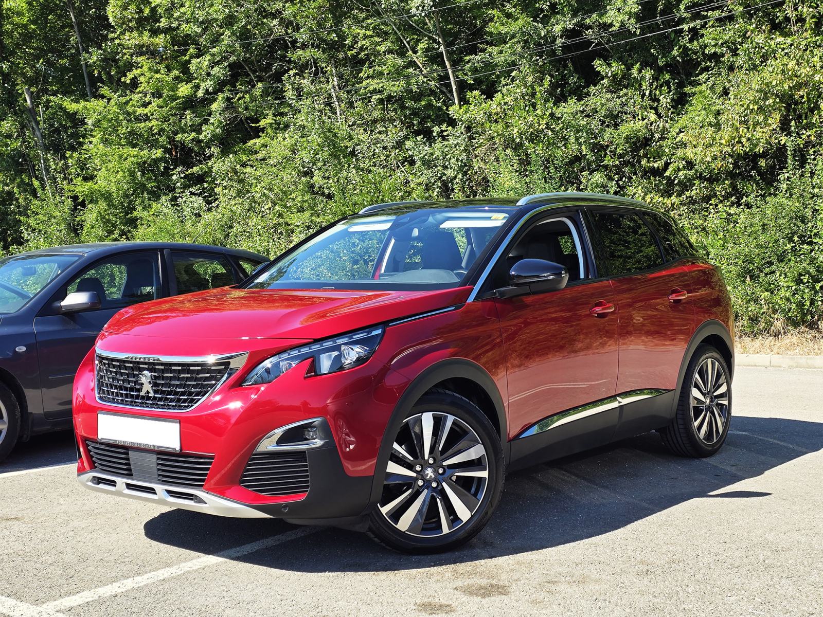 Peugeot 3008 1,2 PureTech EAT8 Allure • 60.000 km • Veliki servis, fotografija 3