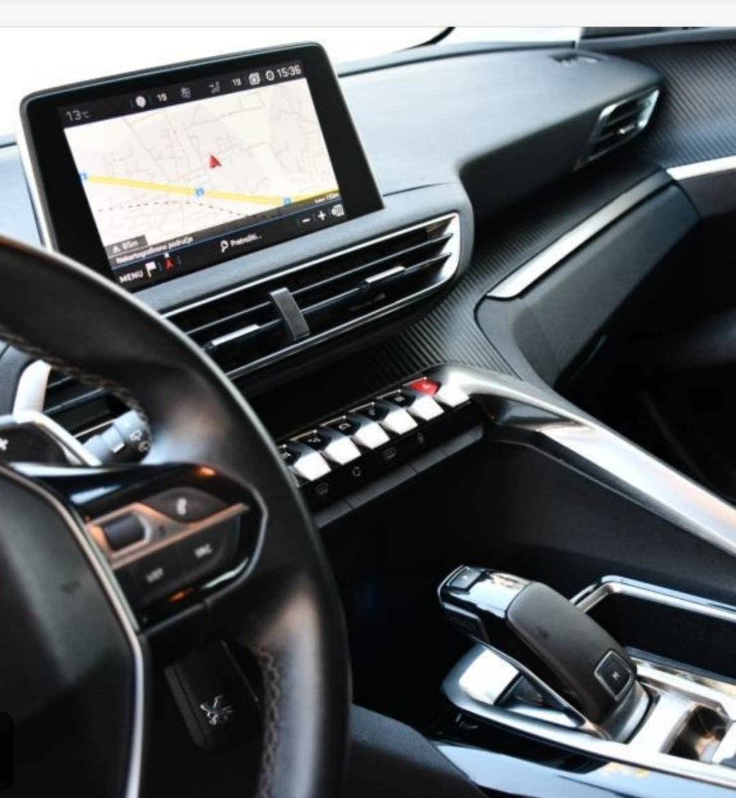 Peugeot 3008 1,2 PureTech, fotografija 10