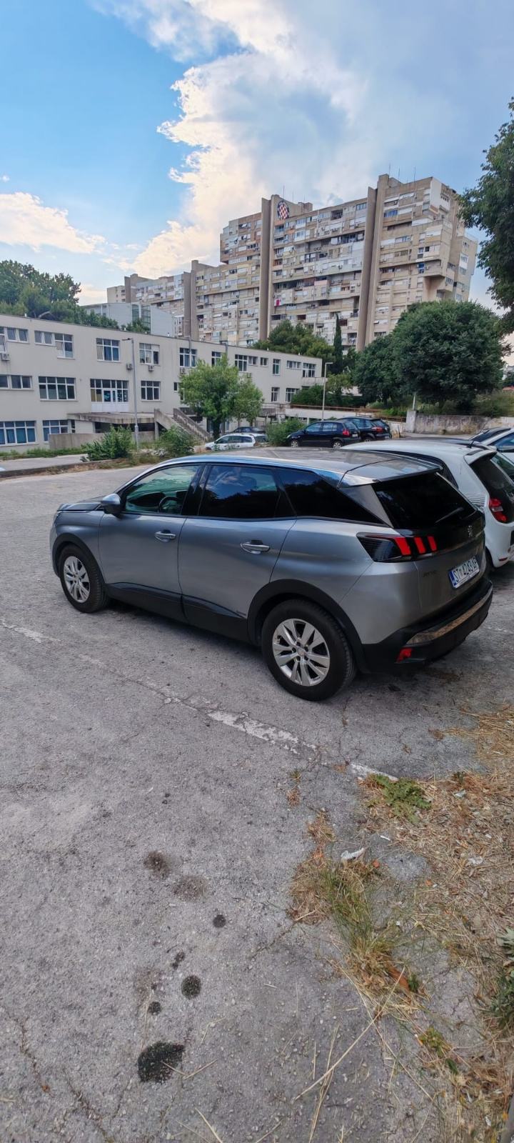 Peugeot 3008 1,2 PureTech, fotografija 4