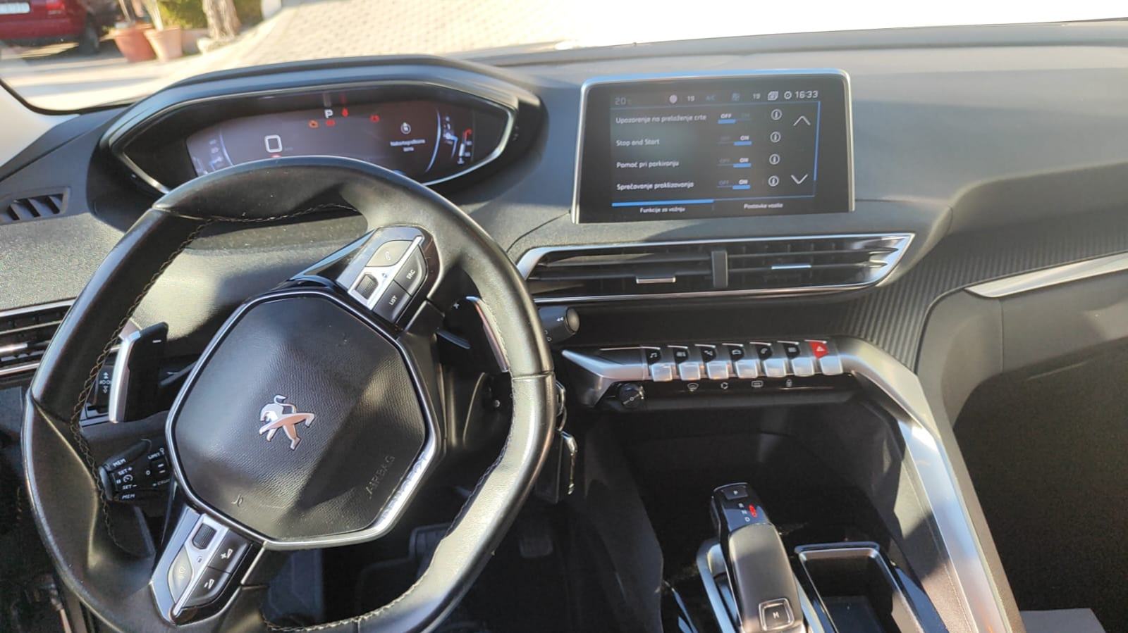 Peugeot 3008 1,2 PureTech, fotografija 14