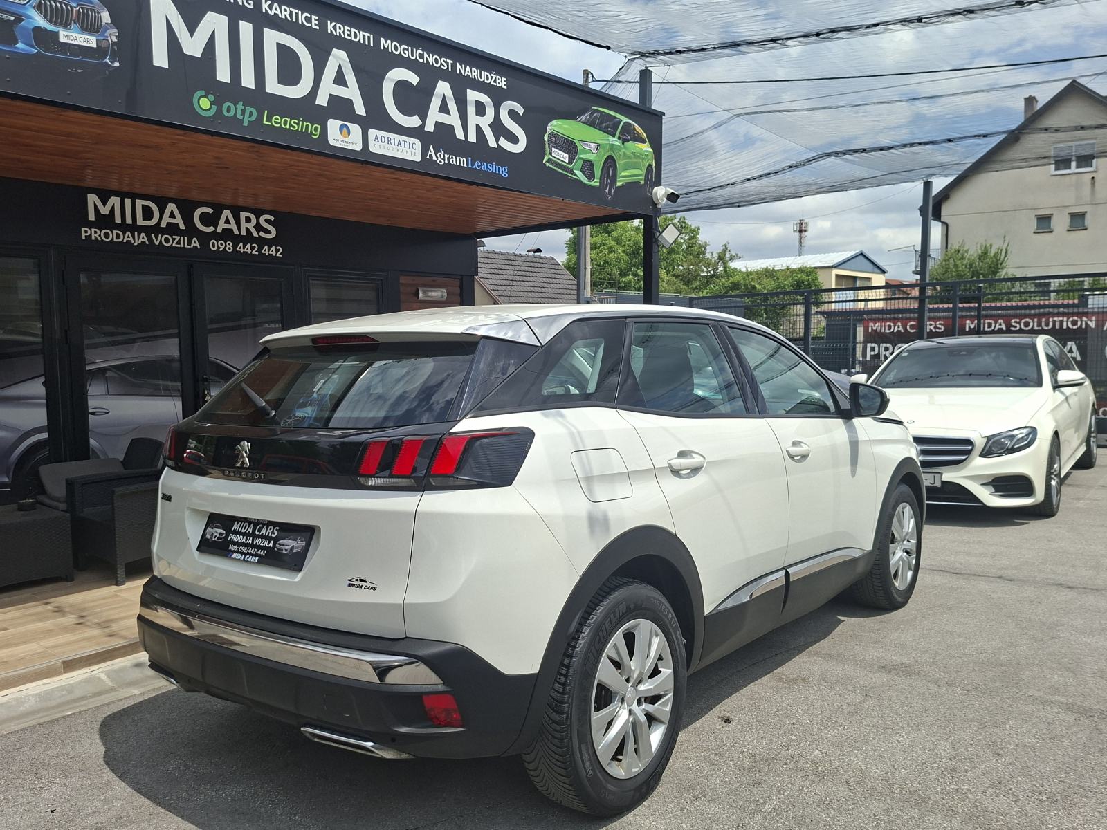 Peugeot 3008 1,2 Puretech-VELIKI SERVIS-PDV-KAMERA-KAO NOV, fotografija 3