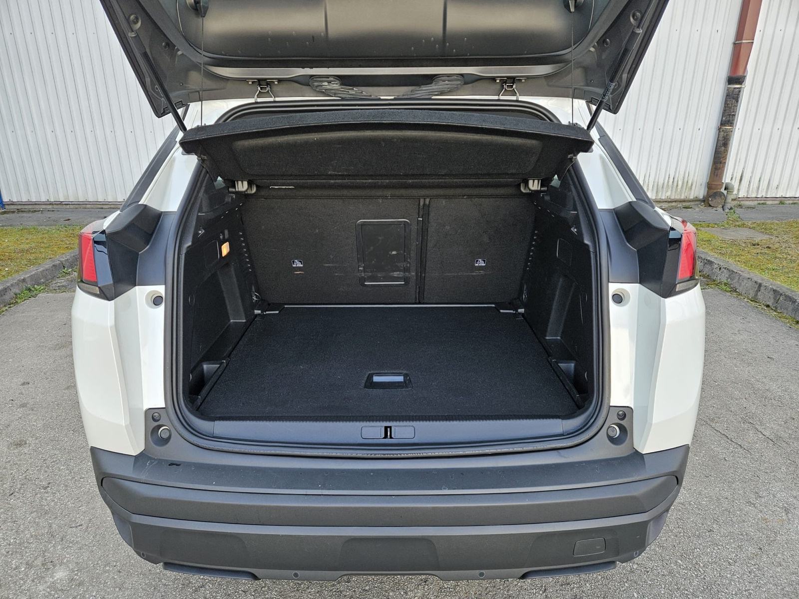 Peugeot 3008 #ACTIVE#U PDV-U#JAMSTVO#SERVISNA#LEASING BEZ UČEŠĆA#, fotografija 16