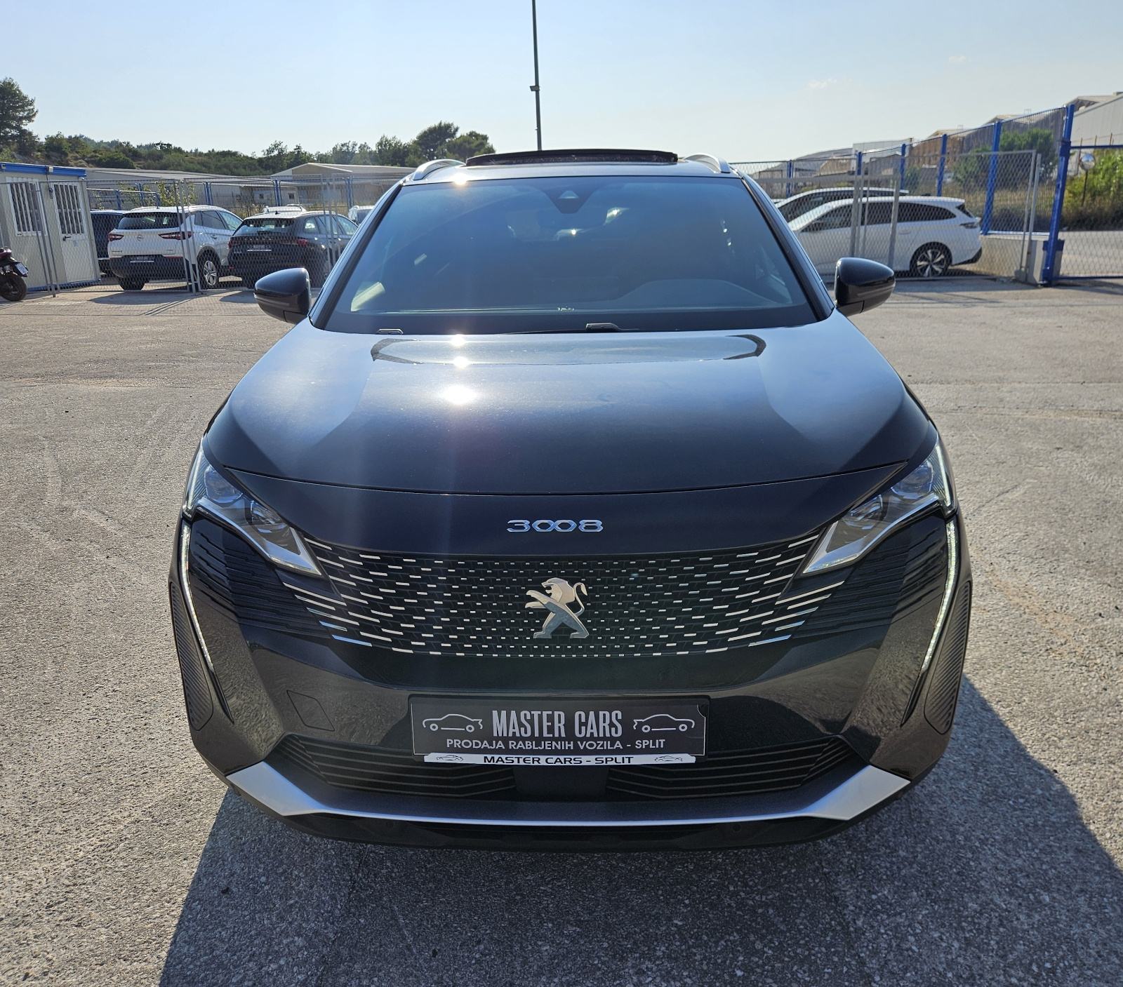 PEUGEOT 3008 1,2 TURBO 130 KS • GT LINE • AUTOMATIK • SAMO 23.000 KM, pogled izvana - slika 2
