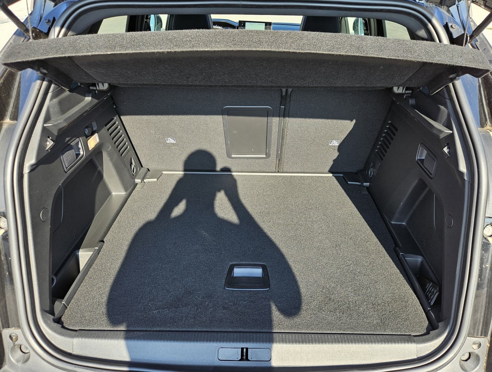 PEUGEOT 3008 1,2 TURBO 130 KS • GT LINE • AUTOMATIK • SAMO 23.000 KM, fotografija 16
