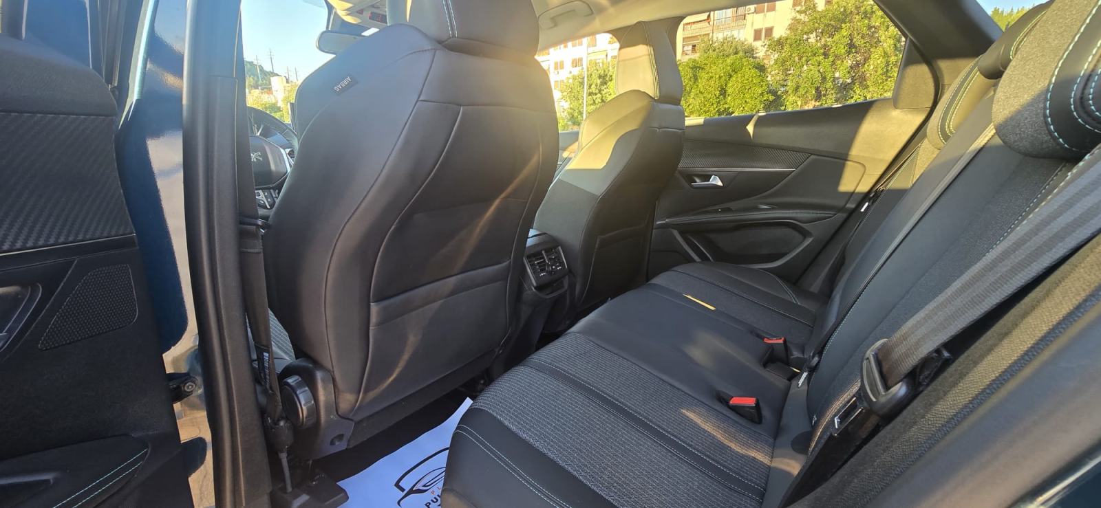 Peugeot 3008 1,5 Allure - Diesel, fotografija 7