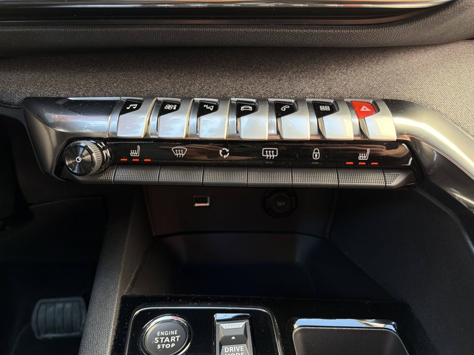Peugeot 3008 1,5 aut. *LEASING BEZ UČEŠĆA-RATA 286,22€ *JAMSTVO 24 MJ., fotografija 20
