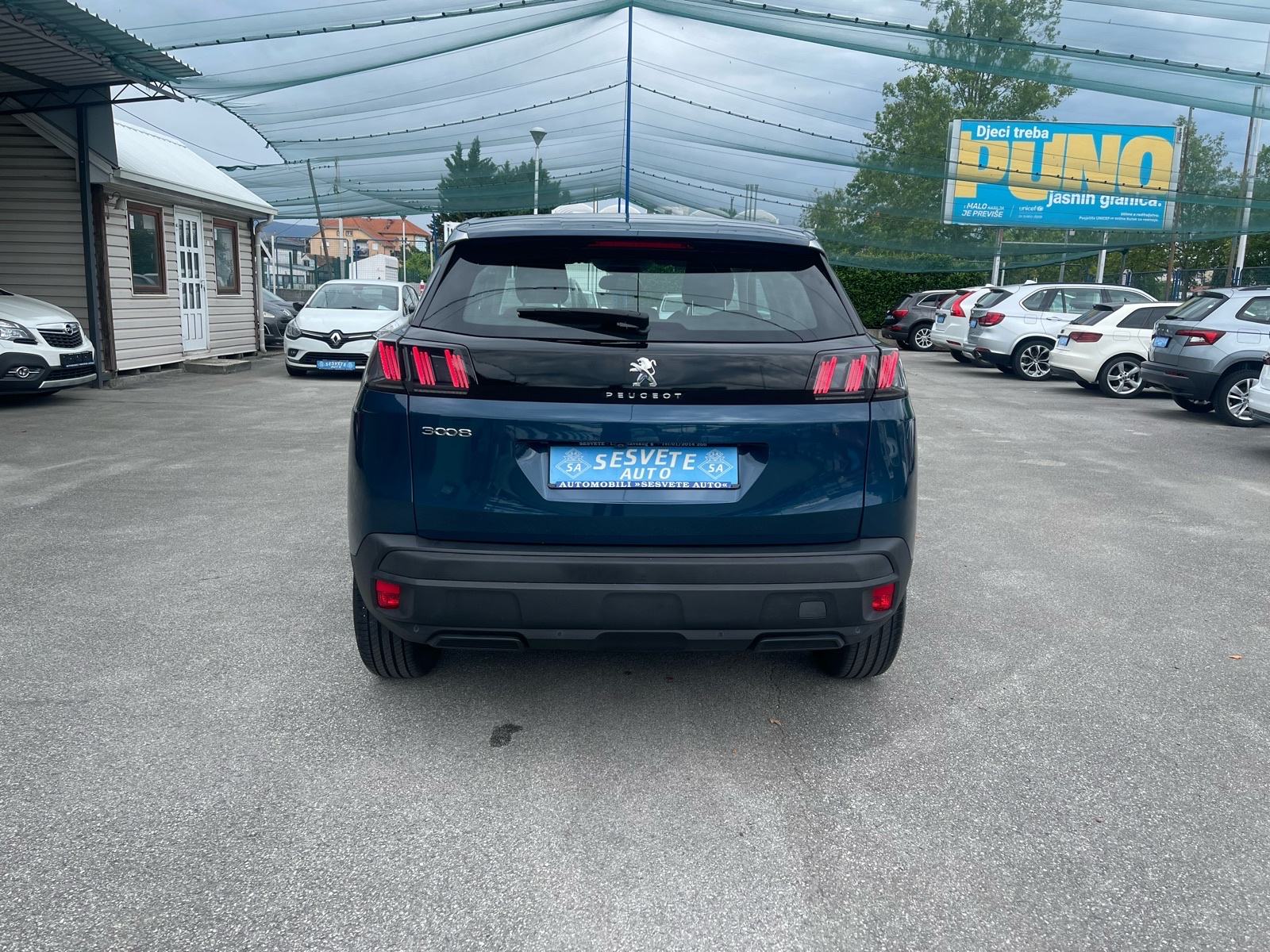 Peugeot 3008 1,5 HDi Allure, Automatik !!, fotografija 4