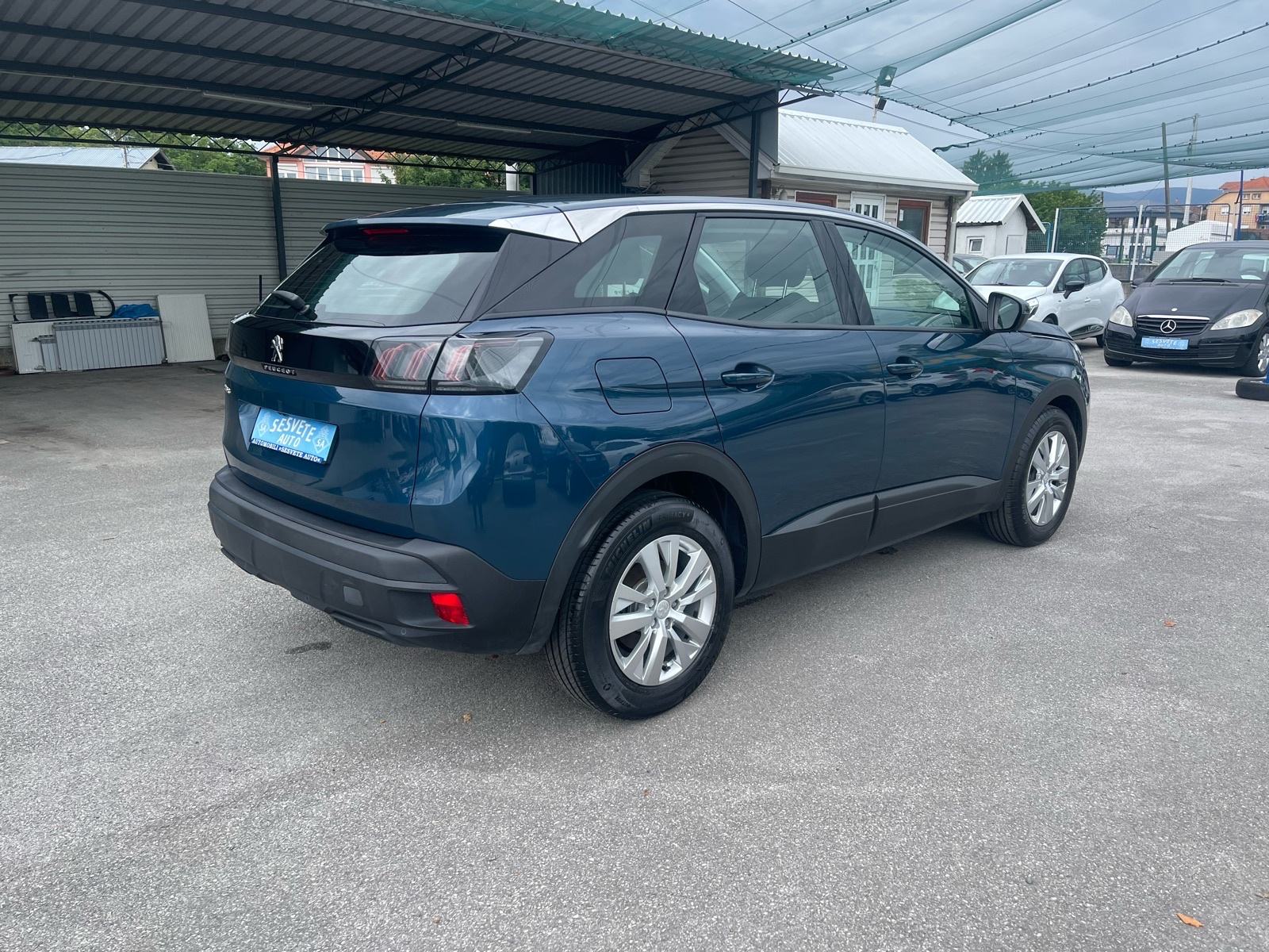 Peugeot 3008 1,5 HDi Allure, Automatik !!, fotografija 6