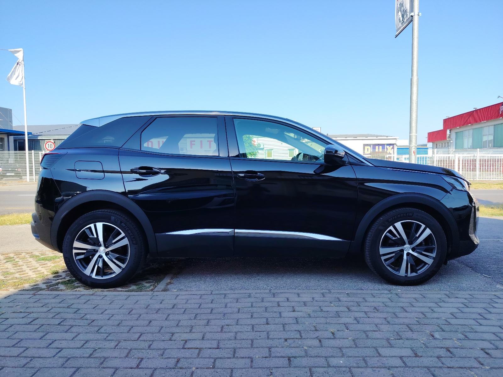 Peugeot 3008 1,5 automatik, fotografija 4