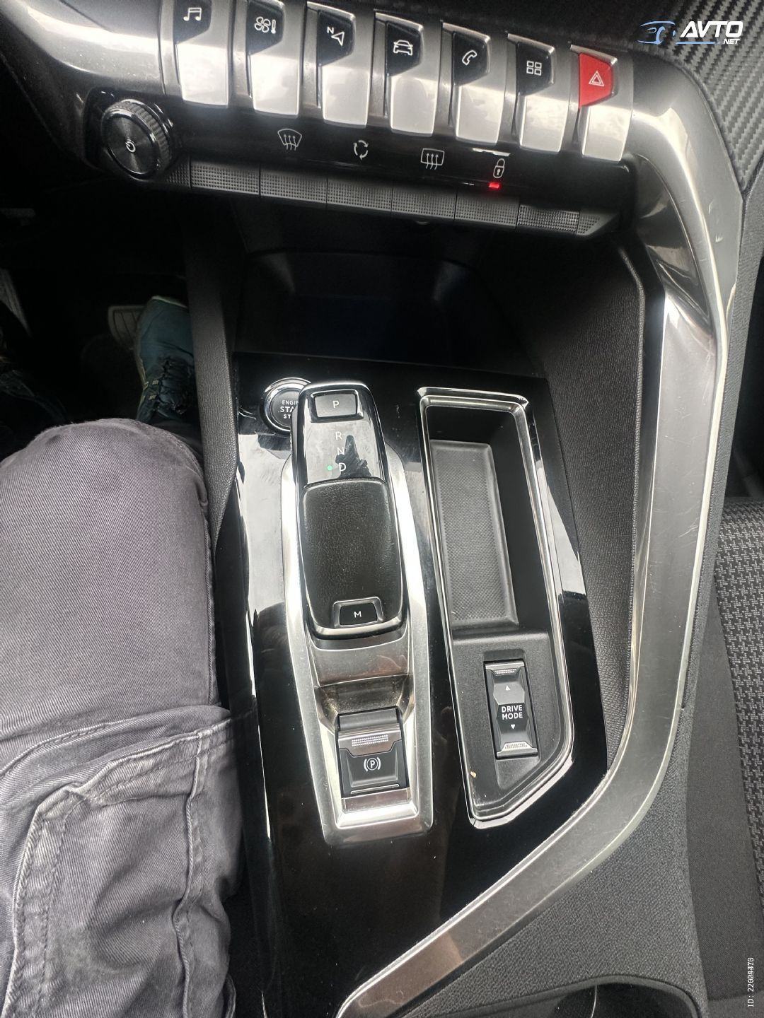 Peugeot 3008 1,5 BlueHDi 130 EAT8 Active.KAMERA.NAVI.ALU.2022, fotografija 18
