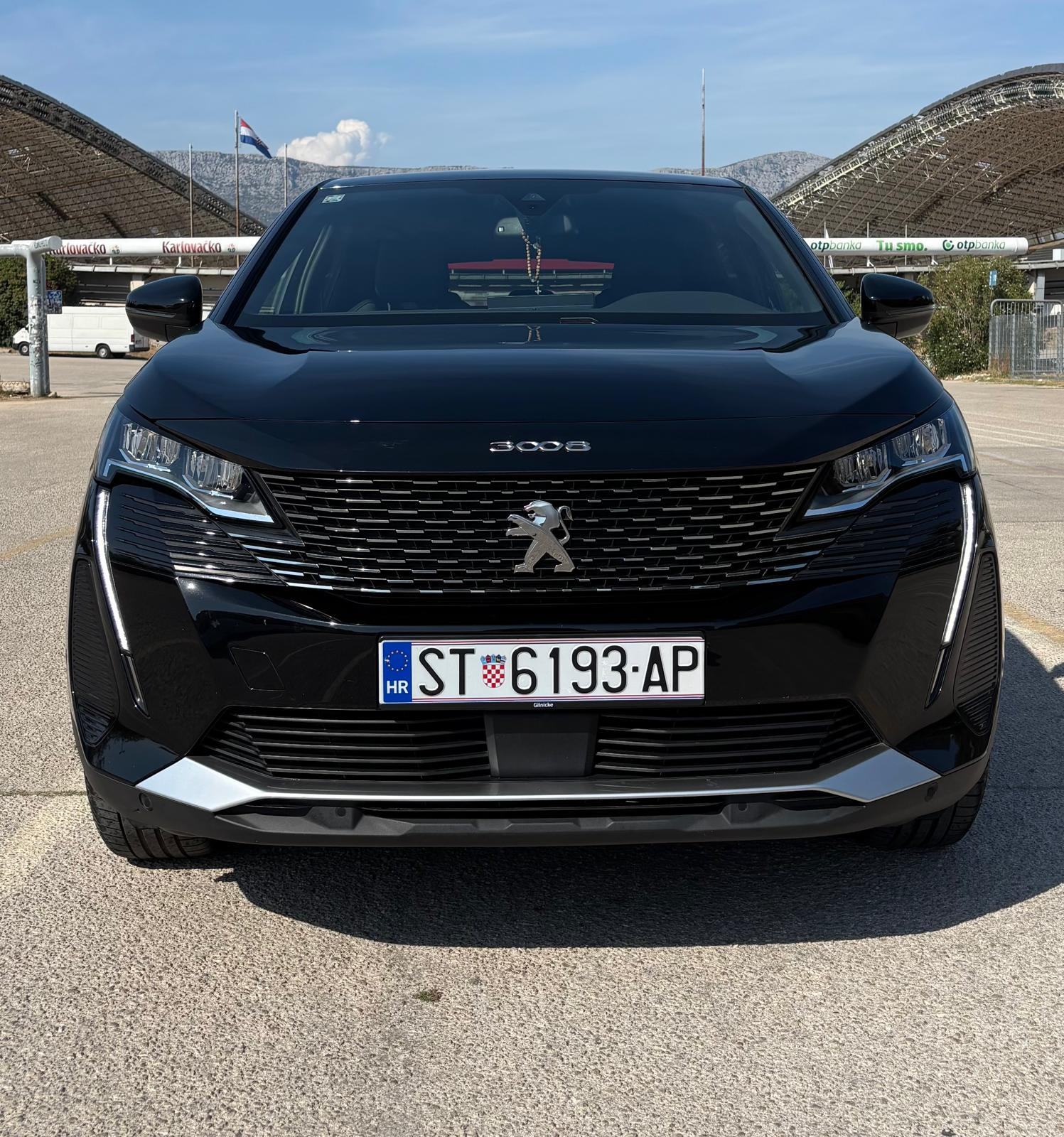 Peugeot 3008 1.5 BlueHDi 130 EAT8 Allure Pack-Reg do 09/27, fotografija 1
