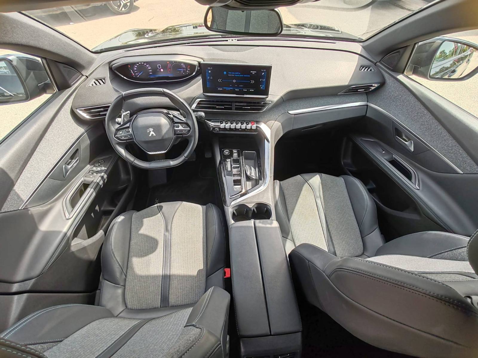 PEUGEOT 3008 1.5 BlueHDi 130 KS ALLURE AUTOMATIK *VOZILO S JAMSTVOM*, fotografija 12