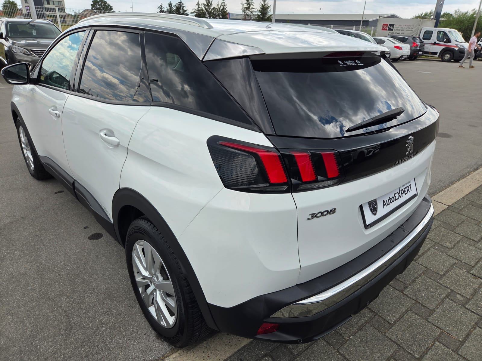 PEUGEOT 3008 1,5 BlueHDI 130 KS, PRVI VLASNIK,UREDNO SERVISIRAN..., fotografija 6