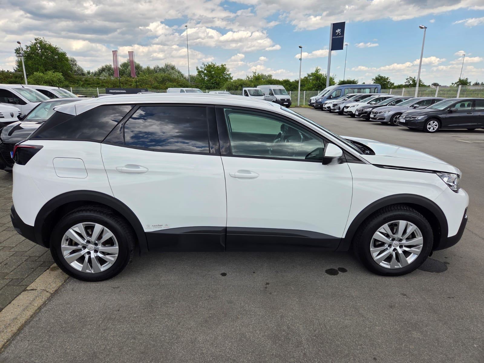 PEUGEOT 3008 1,5 BlueHDI 130 KS, PRVI VLASNIK,UREDNO SERVISIRAN..., fotografija 10