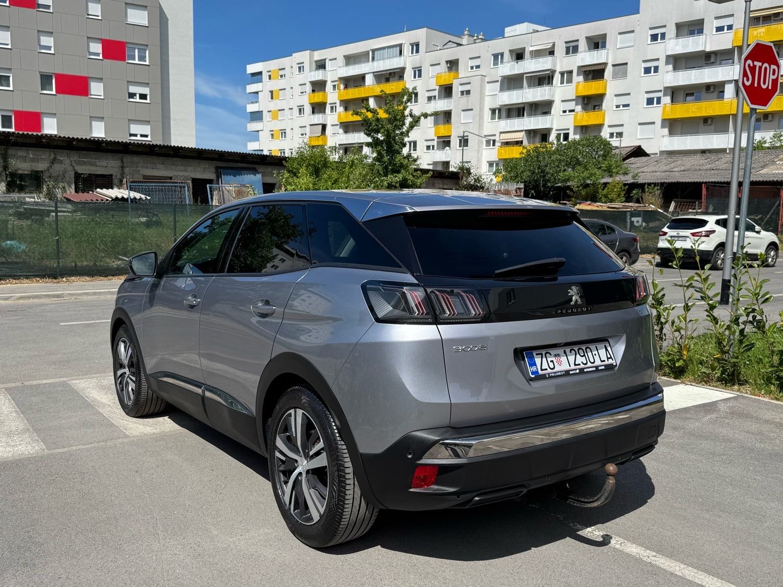 PEUGEOT 3008 1.5 BlueHDI*130ks*ALLURE*VIRTUAL*AMBI*AUTO*LED*ALU*TOP, fotografija 10