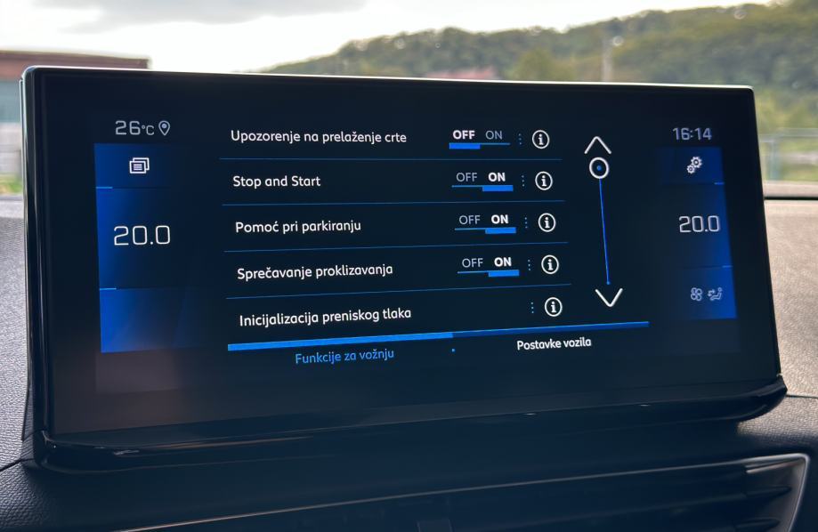 Peugeot 3008 1,5 BlueHDI 130KS•Automatik•Jamstvo24MJ•LEASING 0% UČEŠĆA, fotografija 17