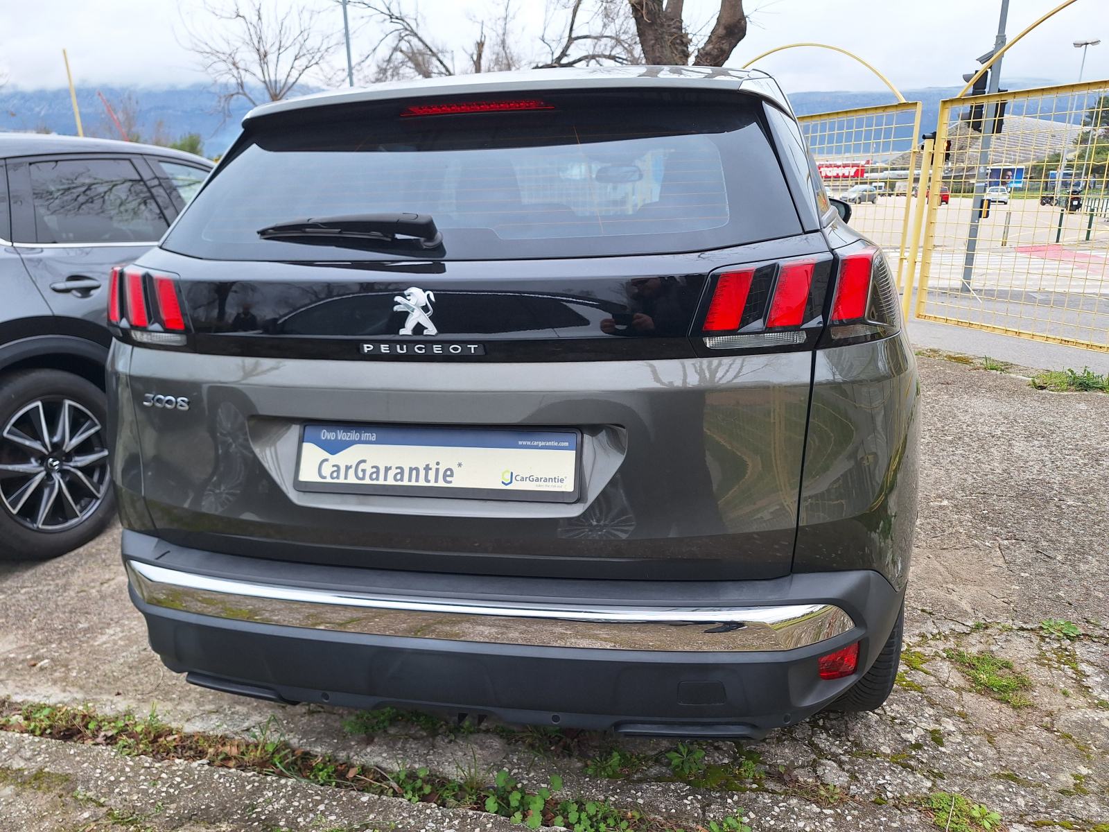 Peugeot 3008 1,5 BlueHDI 96KW NAVI LED KAMERA,PILOT RADAR LEASING, fotografija 9