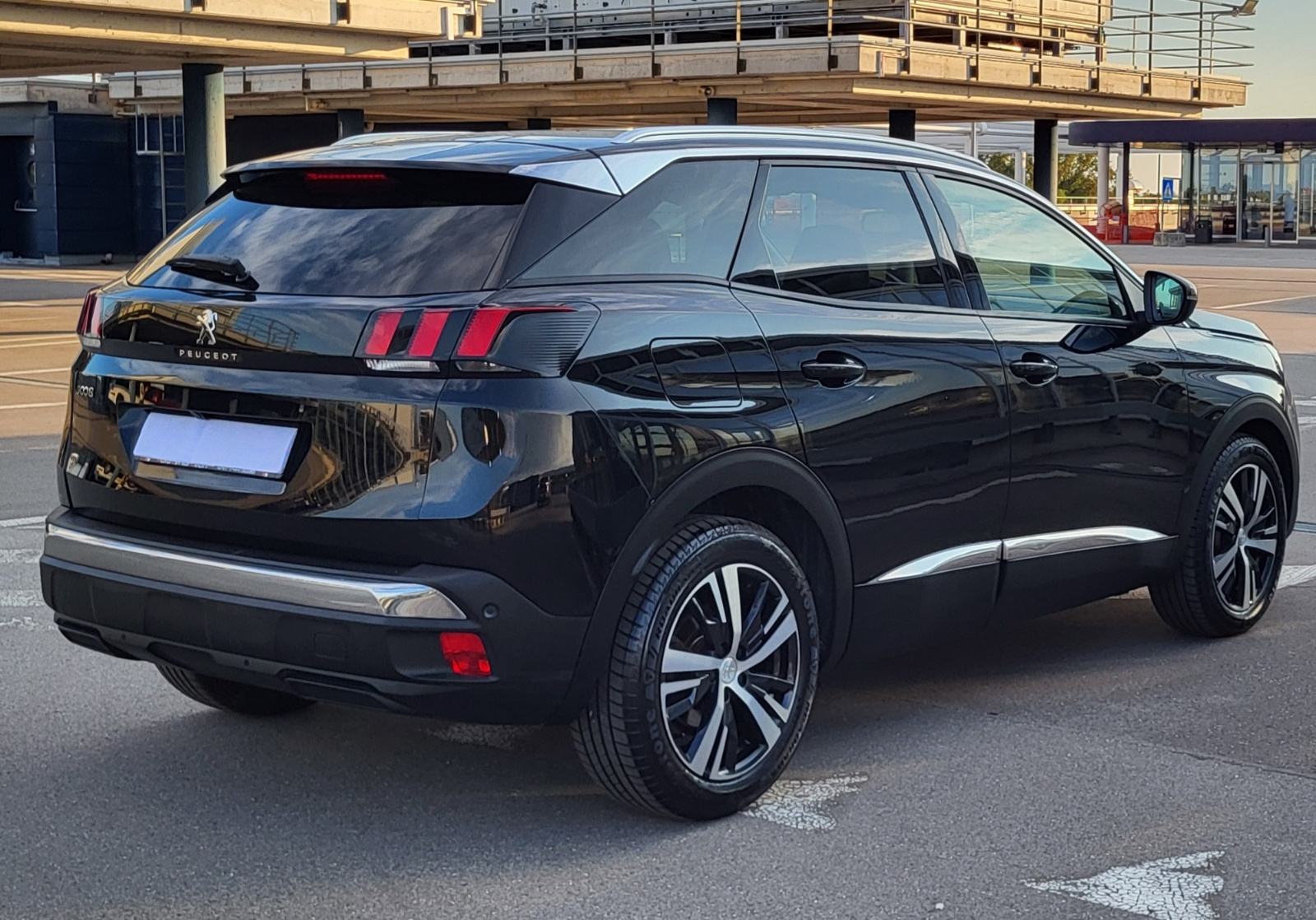 Peugeot 3008 1,5 BlueHDI *Allure* HR.Auto*Navi* Kamera 360', fotografija 7