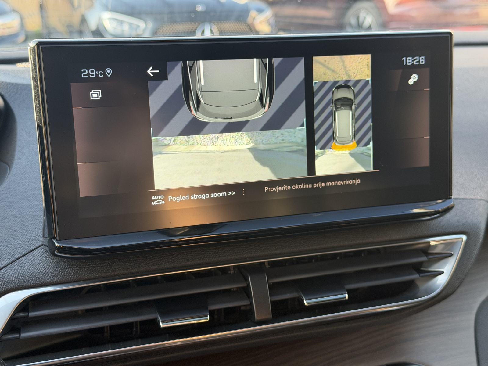 Peugeot 3008 1,5 BlueHDI aut. GT LINE - VIRTUAL*PANO*AMBI*ALU*360CAM*, fotografija 15