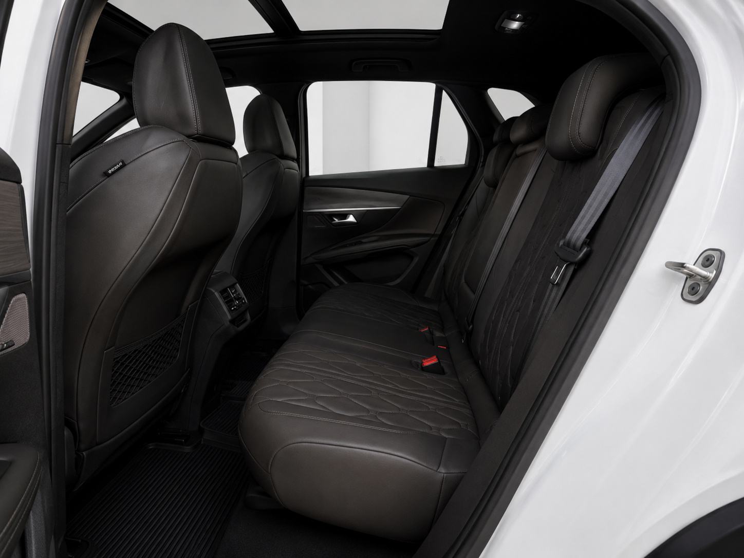 Peugeot 3008 1,5 BlueHDI aut. GT LINE - VIRTUAL*PANO*AMBI*ALU*360CAM*, fotografija 12