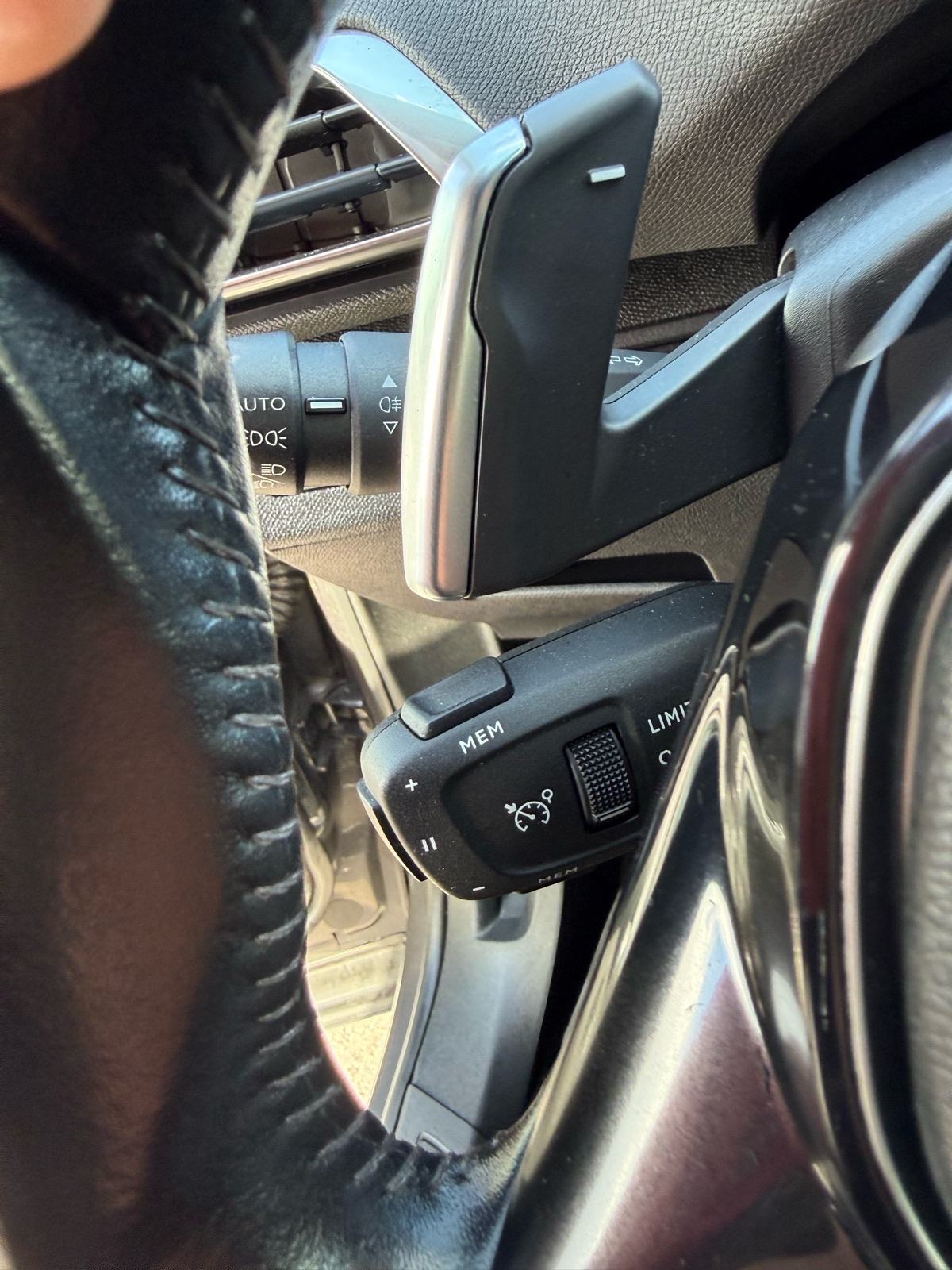 Peugeot 3008‼️2g JAMSTVO‼️1.5 BlueHDi 130 Aut.| 2021 | Dostava, fotografija 17
