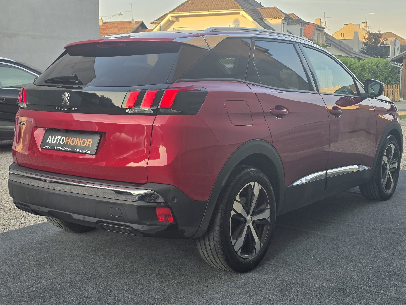 Peugeot 3008 1,5 BlueHDI Automatik Allure Servisna Jamstvo, fotografija 5