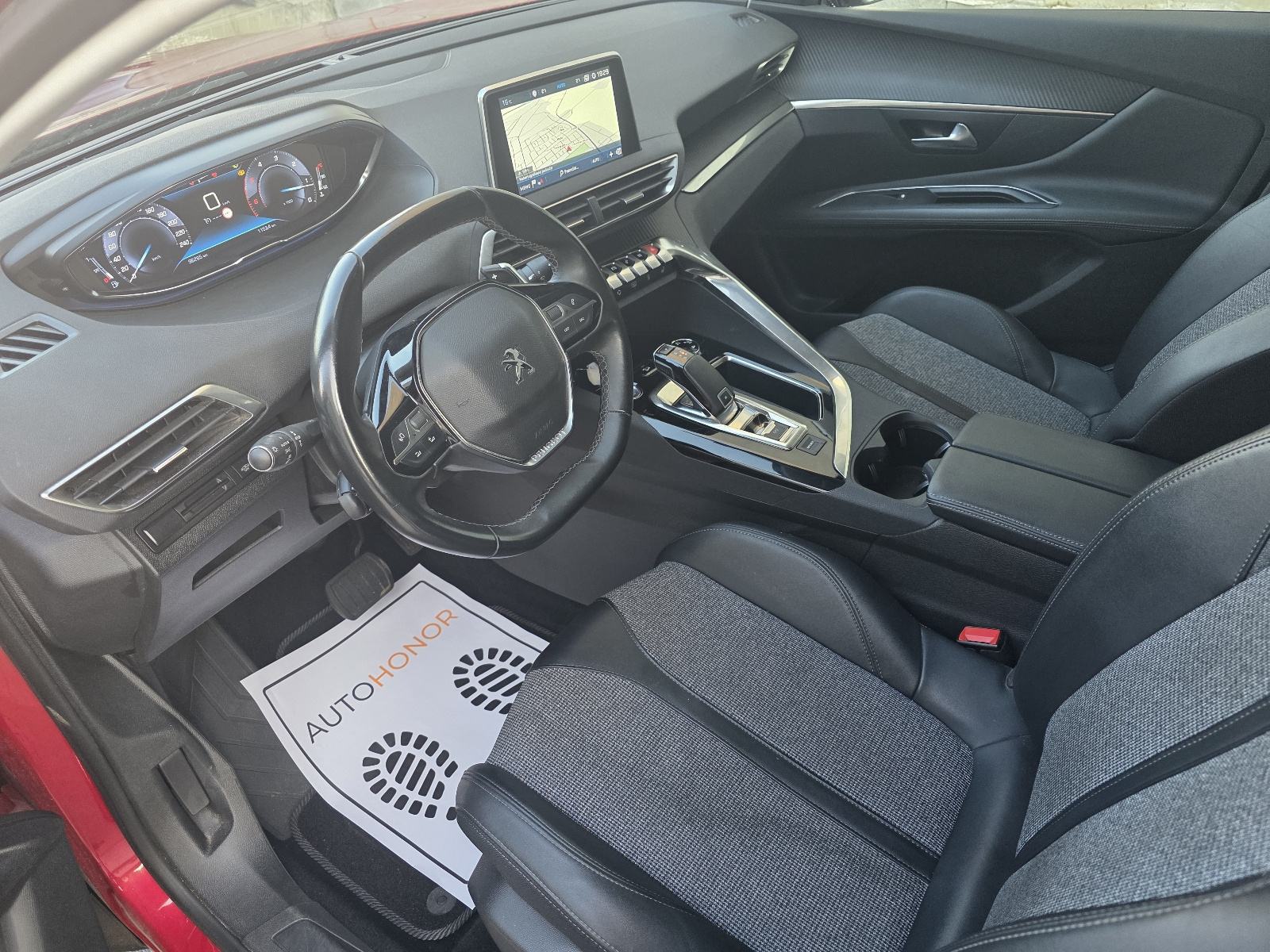 Peugeot 3008 1,5 BlueHDI Automatik Allure Servisna Jamstvo, fotografija 10
