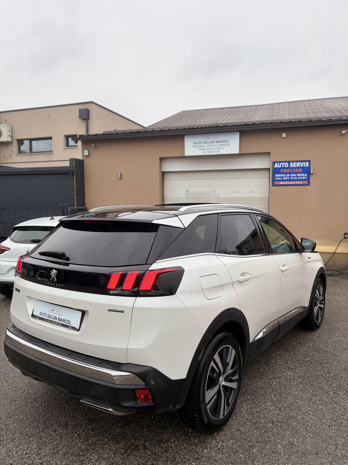 Peugeot 3008 1,5 BlueHDI automatik GT LINE PANO,FULL LED,KAMERA.., fotografija 5