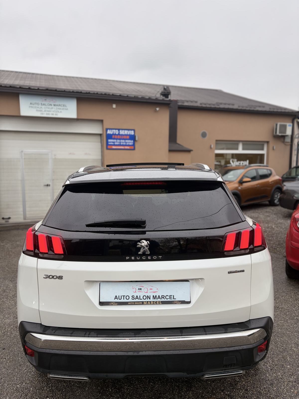 Peugeot 3008 1,5 BlueHDI automatik GT LINE PANO,FULL LED,KAMERA.., fotografija 6