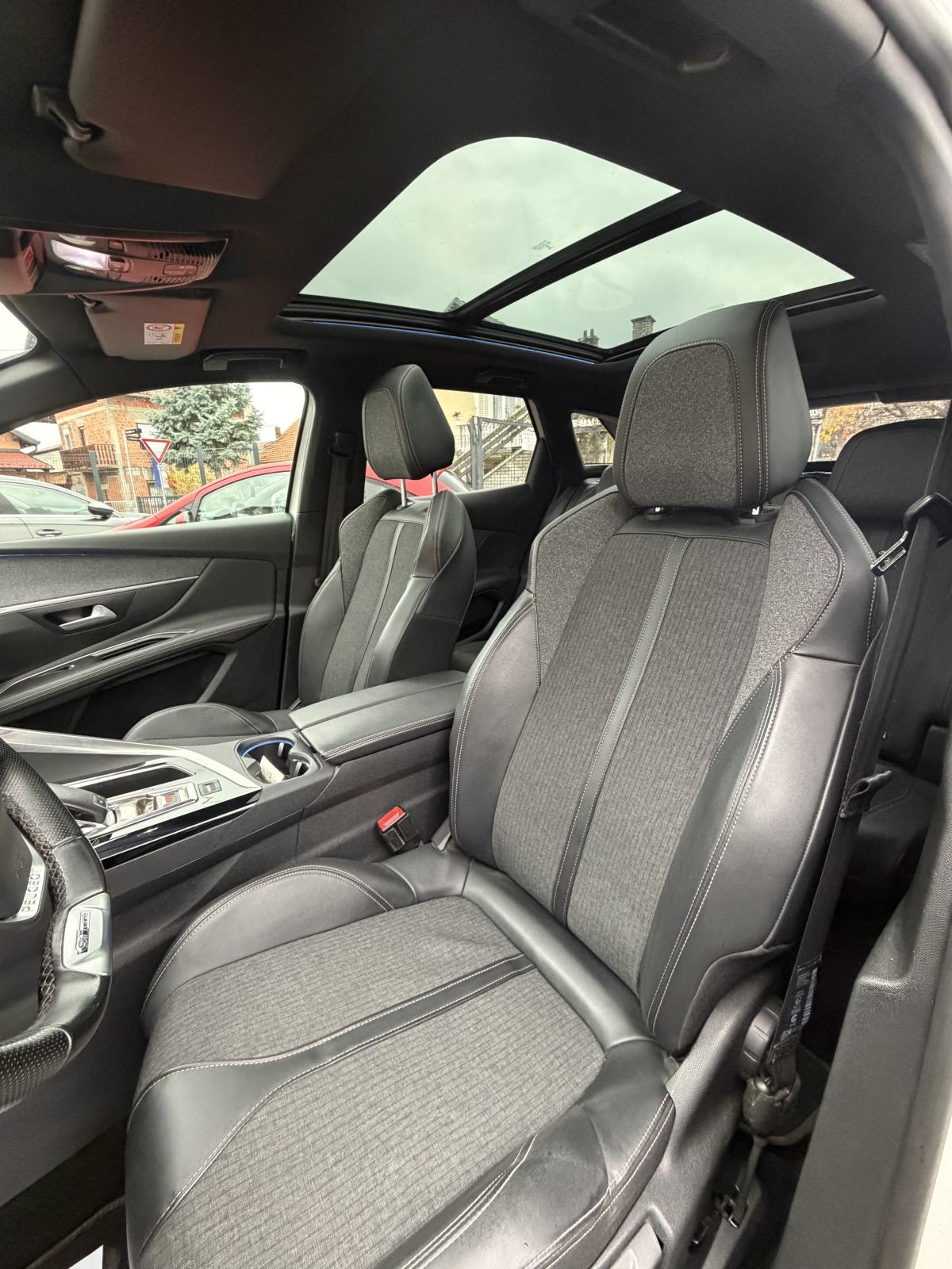 Peugeot 3008 1,5 BlueHDI automatik GT LINE PANO,FULL LED,KAMERA.., fotografija 11