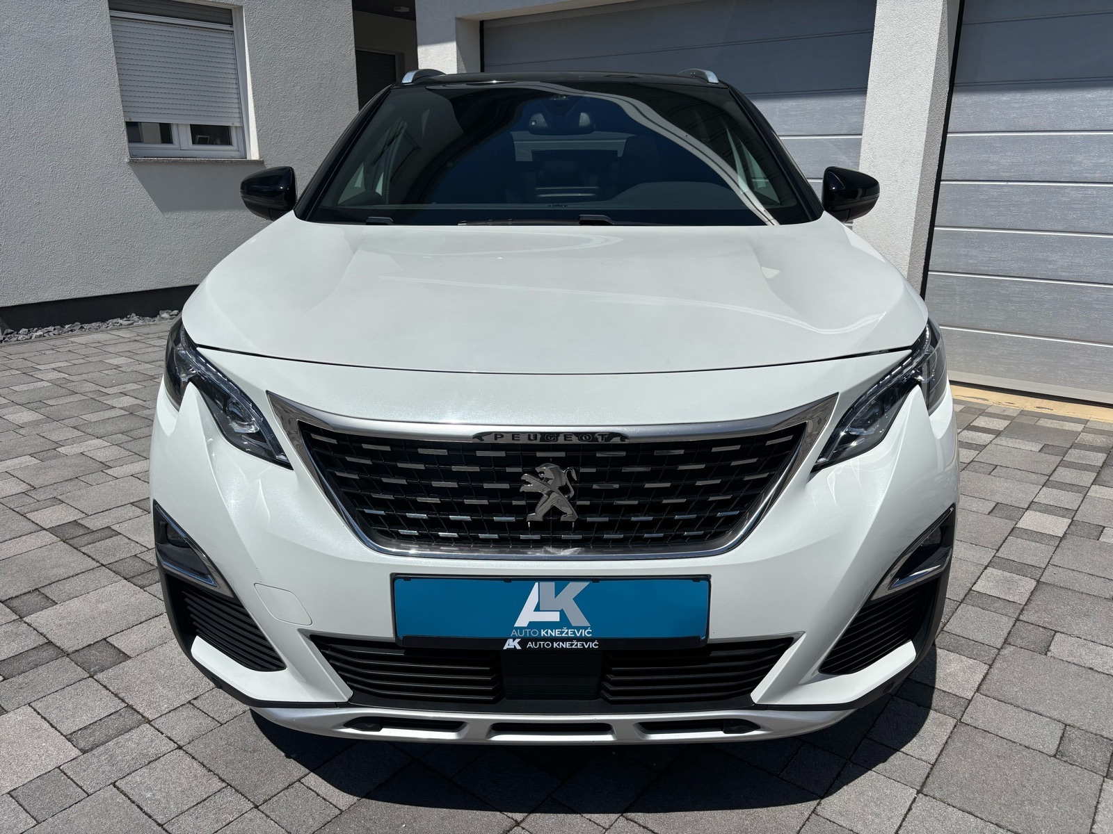 Peugeot 3008 1,5 BlueHDI automatik •GT Line• Pano • NOVI LANAC, fotografija 3