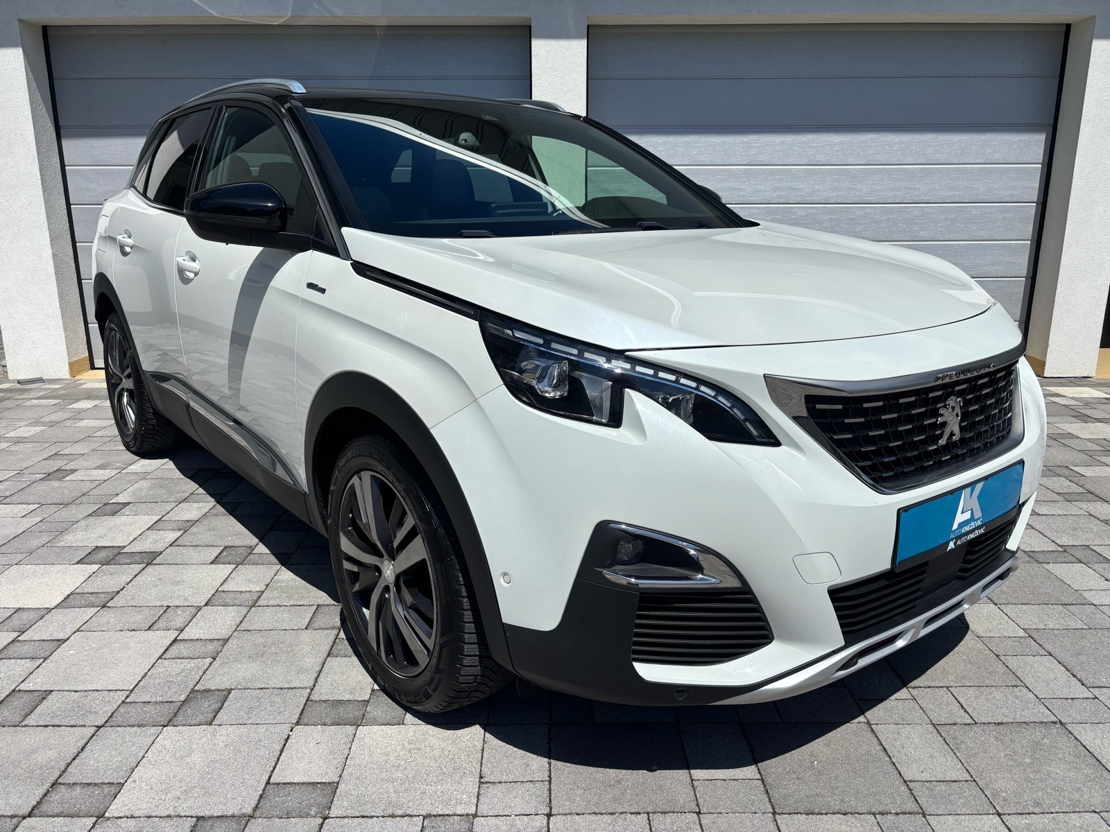 Peugeot 3008 1,5 BlueHDI automatik •GT Line• Pano • NOVI LANAC, fotografija 4