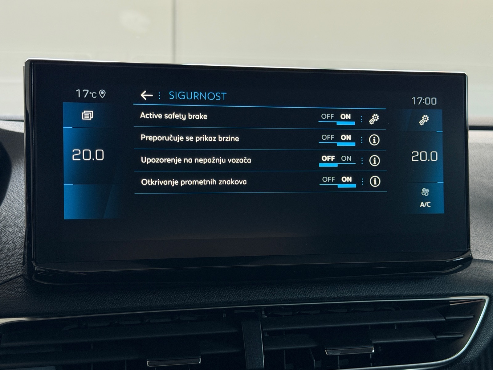 Peugeot 3008 1,5 BlueHDI 130KS, 1VL, 24MJ JAMSTVO, LEASING BEZ UČEŠĆA, fotografija 19