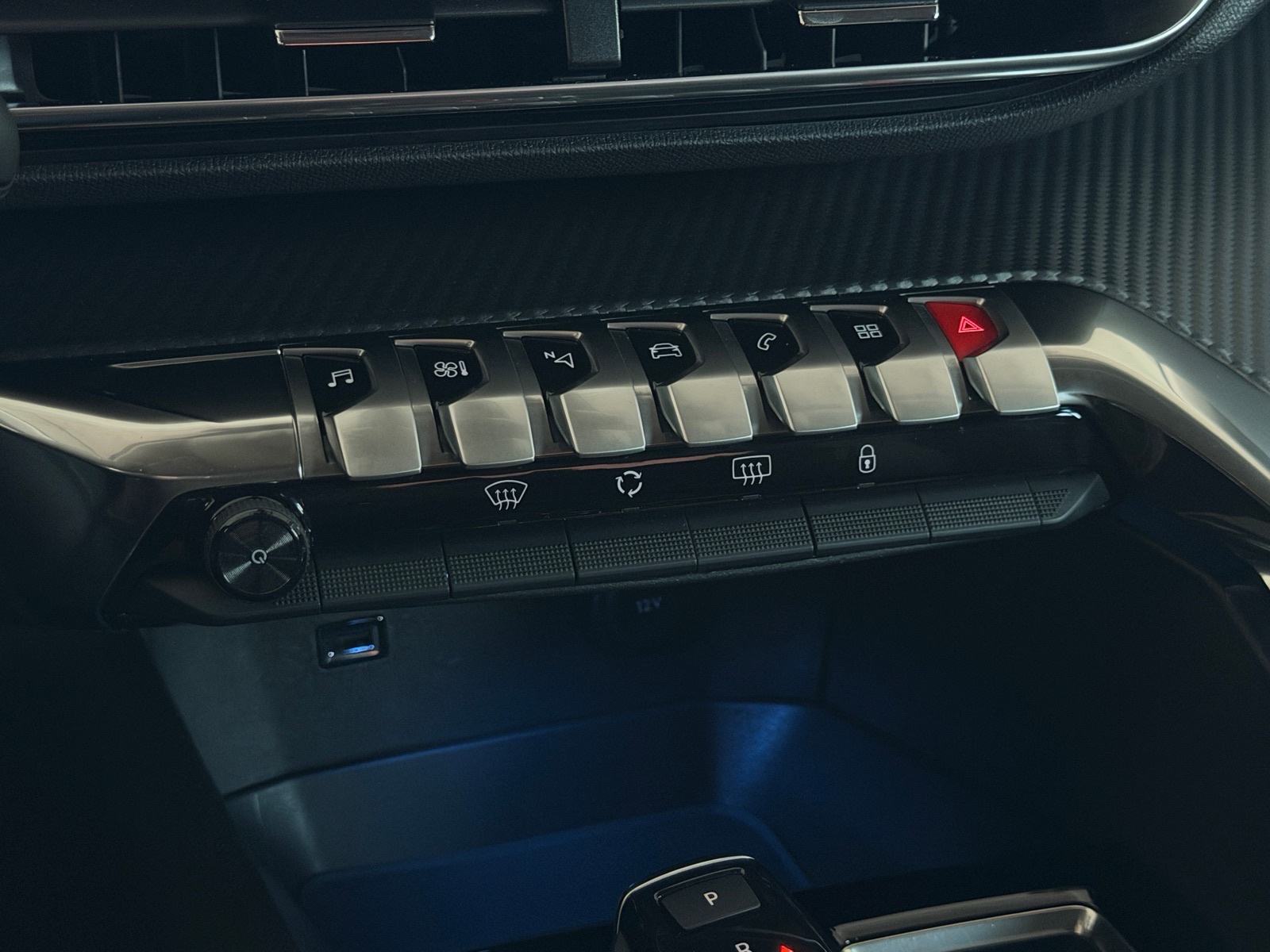 Peugeot 3008 1,5 BlueHDI 130KS, 1VL, 24MJ JAMSTVO, LEASING BEZ UČEŠĆA, fotografija 16