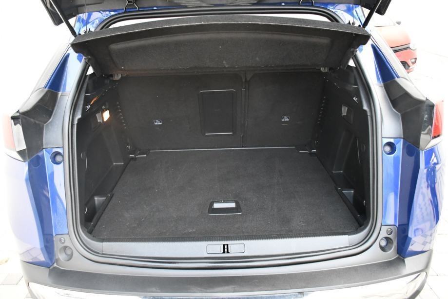 Peugeot 3008 1,5 BlueHDI automatik, fotografija 3