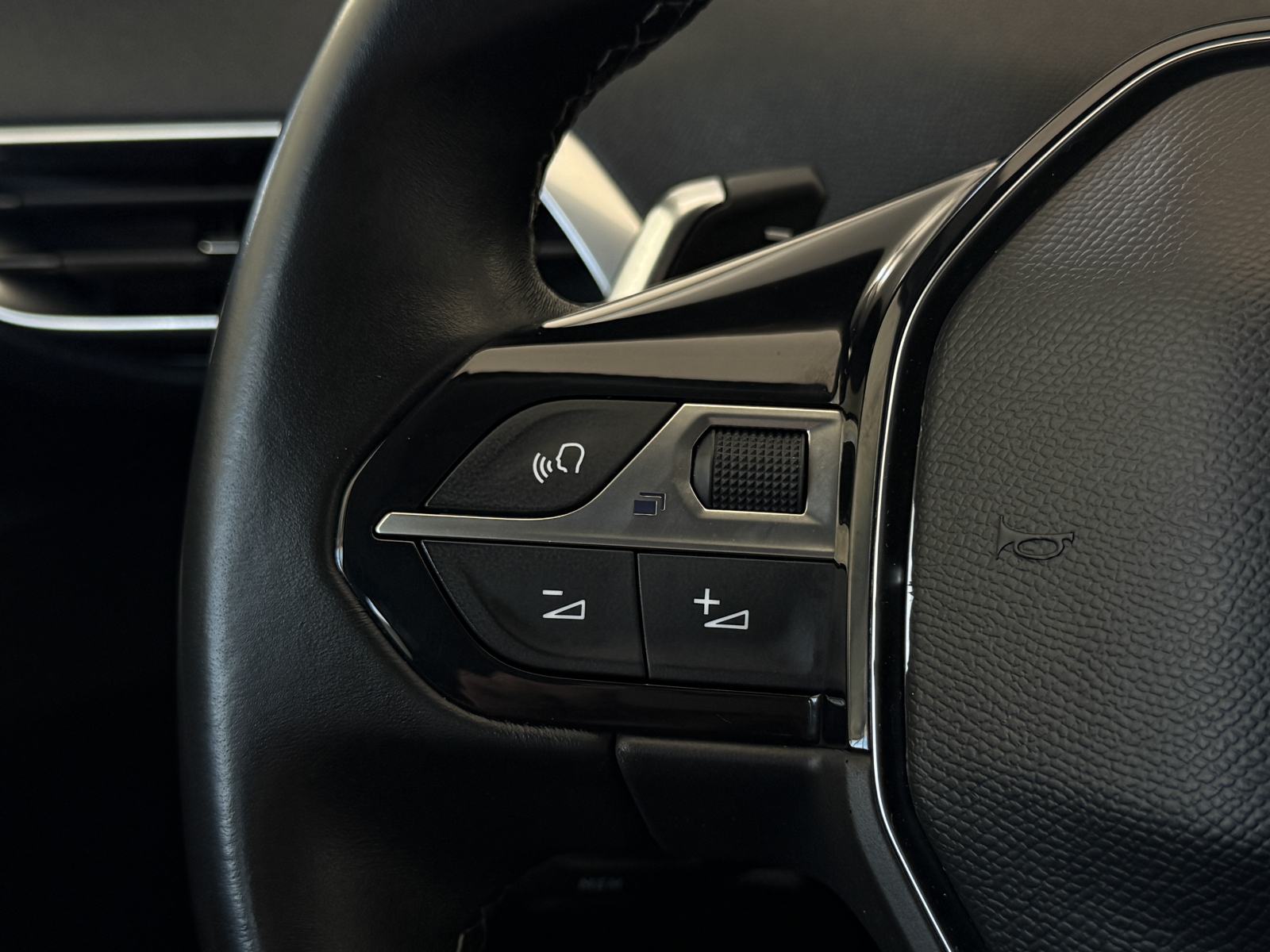 Peugeot 3008 1,5 BlueHDI 130KS•Automatik•Jamstvo24MJ•LEASING 0% UČEŠĆA, fotografija 12