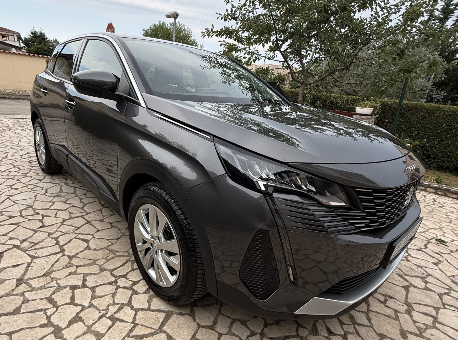 Peugeot 3008 1,5 BlueHDI business line EAT8, fotografija 4