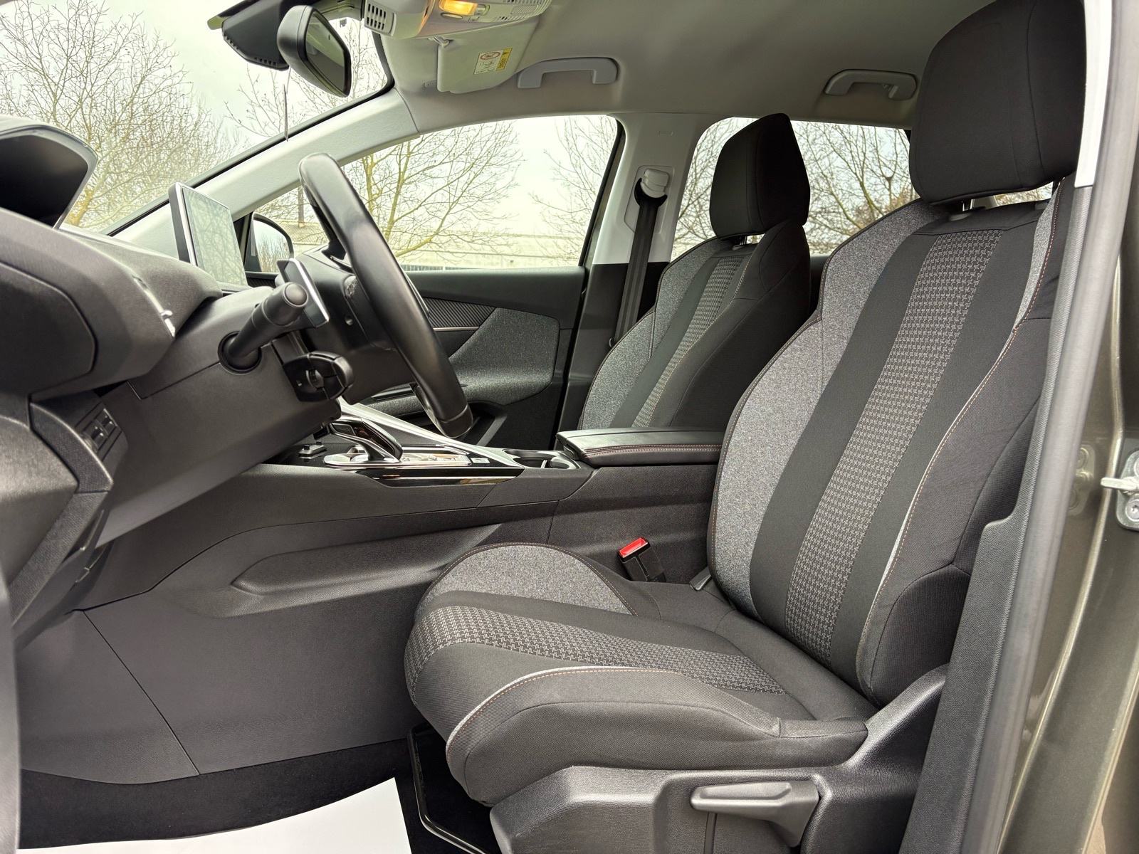 Peugeot 3008 1,5 HDI Active, fotografija 20