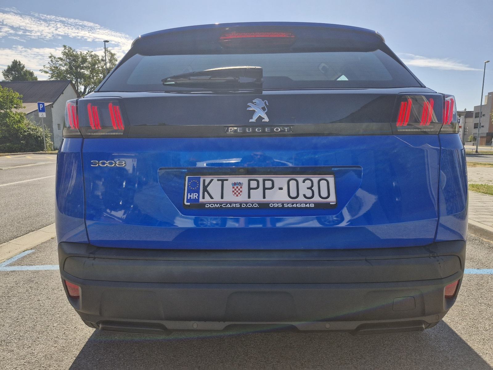 PEUGEOT 3008 1.5 BLUEHDI,EAT8,JAMSTVO 1.God,LED,KAMERA,87000km,, fotografija 4