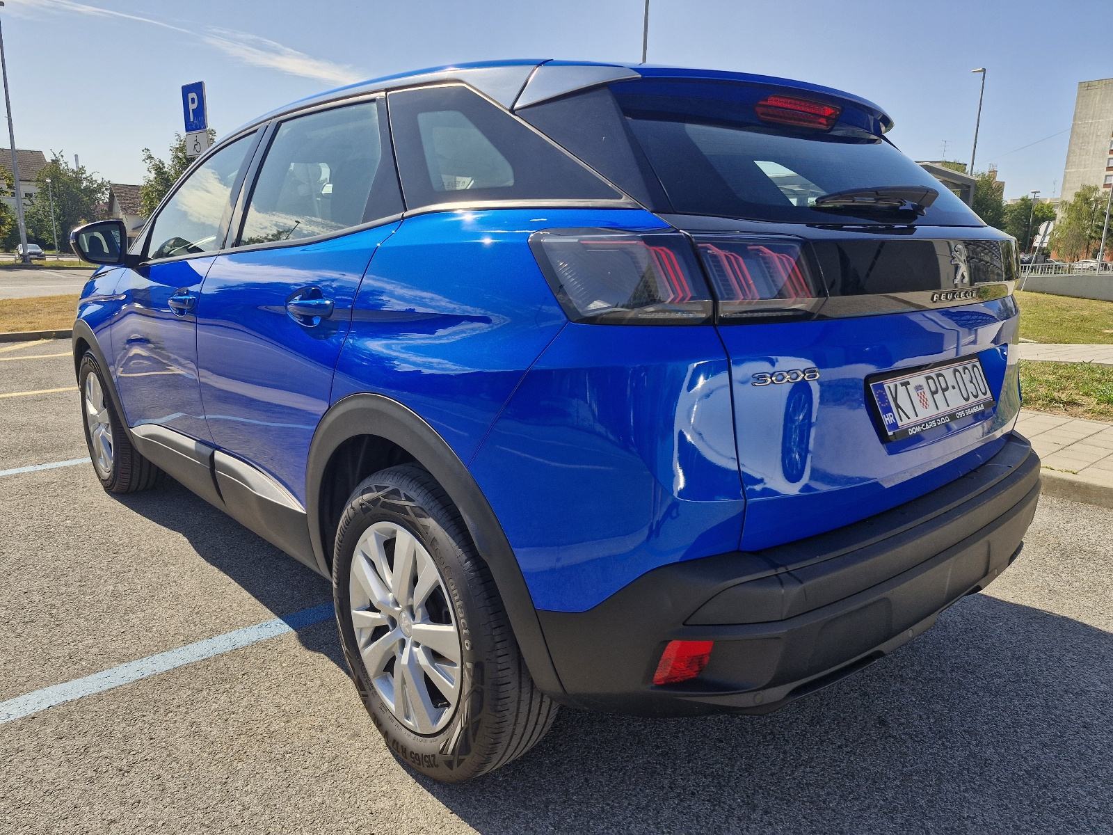 PEUGEOT 3008 1.5 BLUEHDI,EAT8,JAMSTVO 1.God,LED,KAMERA,87000km,, fotografija 3