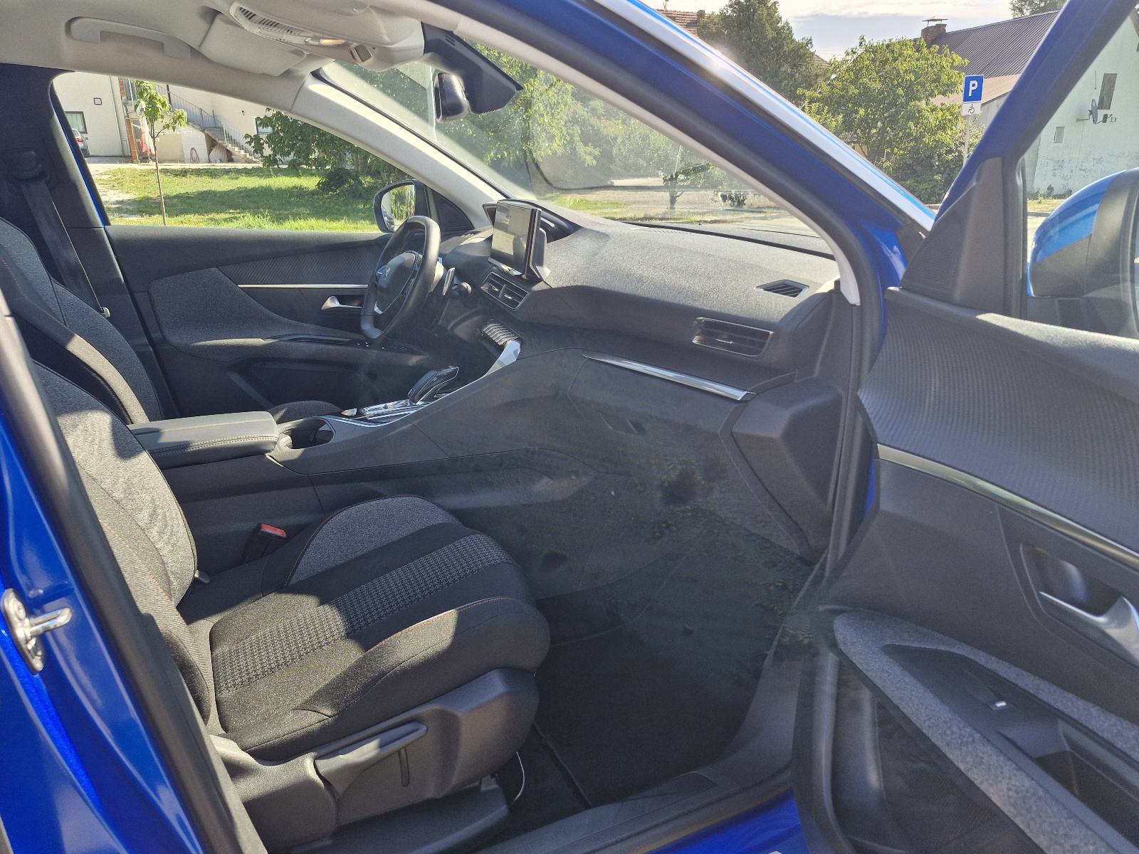 PEUGEOT 3008 1.5 BLUEHDI,EAT8,JAMSTVO 1.God,LED,KAMERA,87000km,, fotografija 9