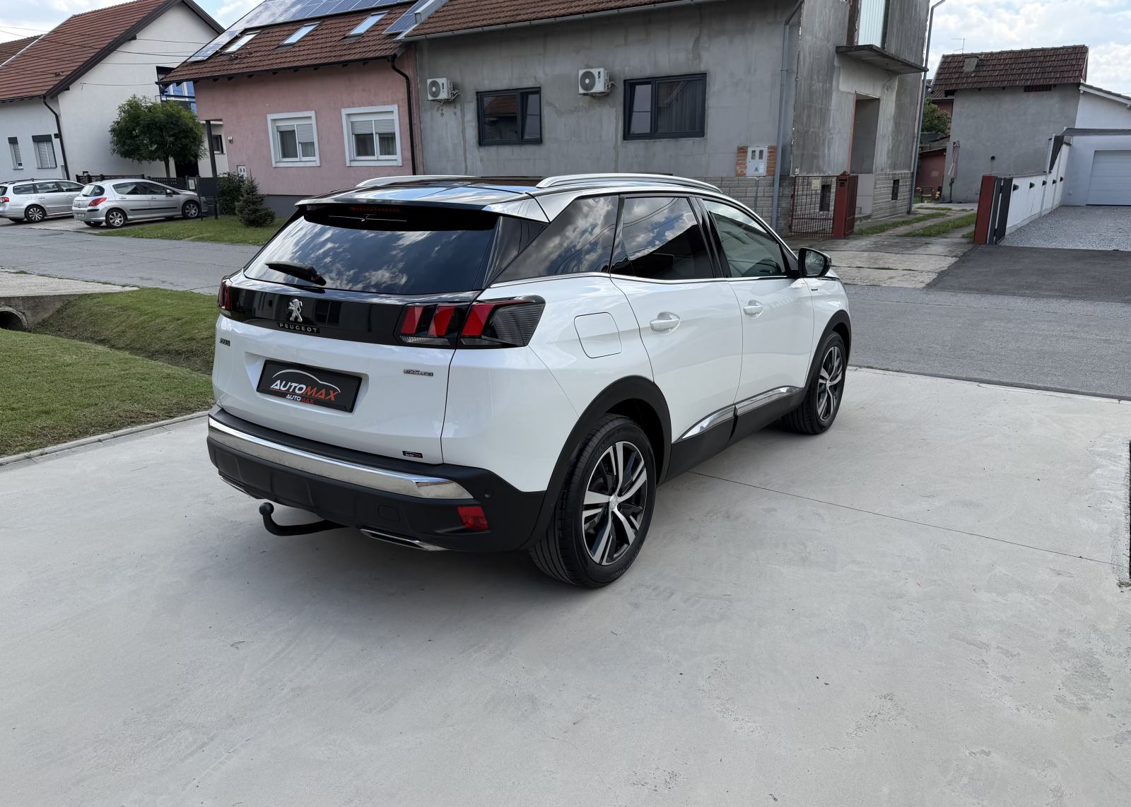 Peugeot 3008 1,5 BlueHDI GT Line...Automatik...NAVIGACIJA...KAMERA..., fotografija 5