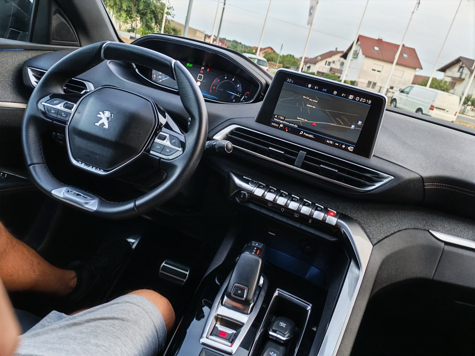 Peugeot 3008 1,5 BlueHDI Automatik GT-LINE,NOVI LANAC, fotografija 16