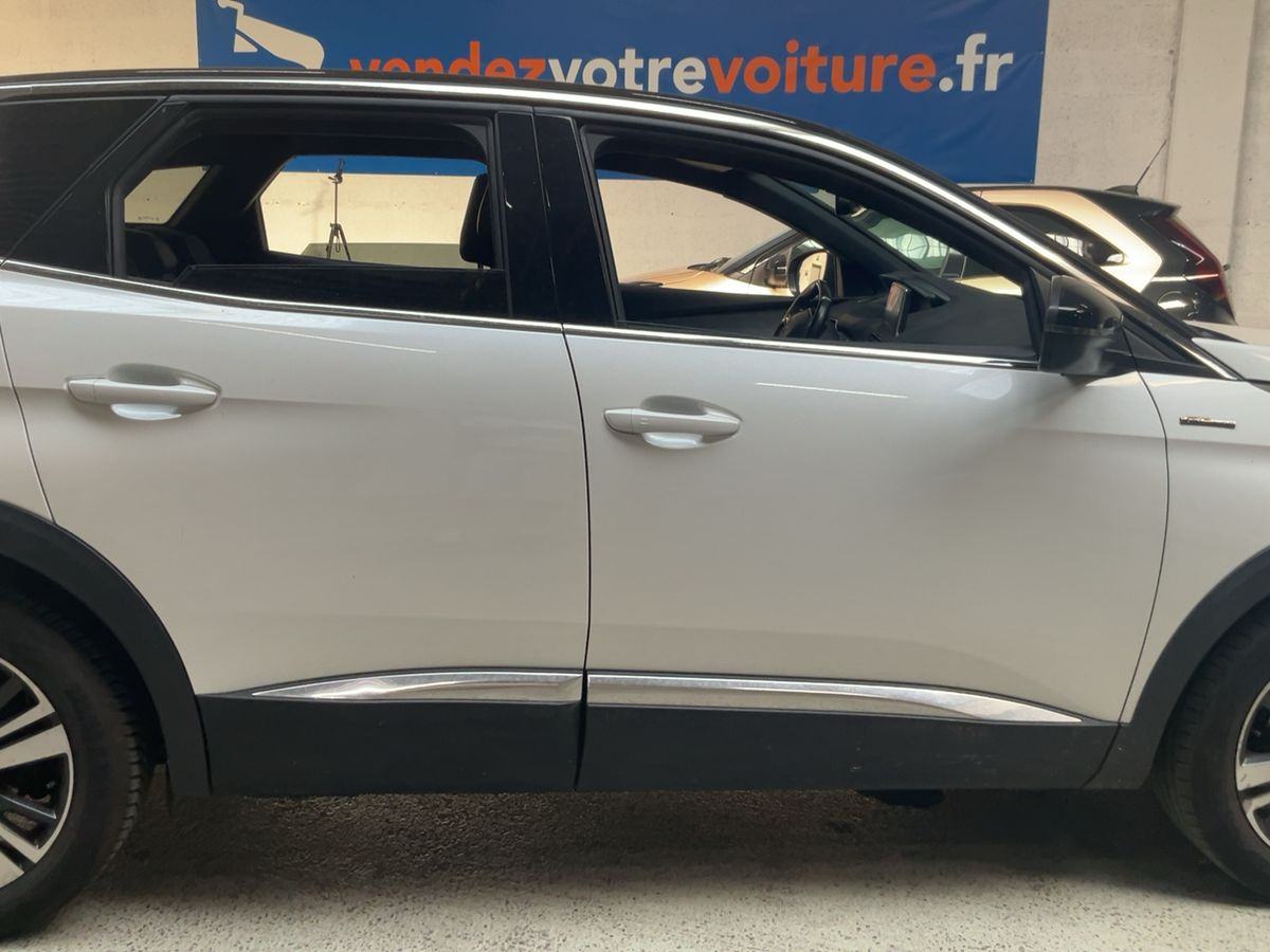 Peugeot 3008 1,5 BlueHDI GT LINE, NAVI, KAMERA, LANAC 8 MM, SERVISNA, fotografija 2