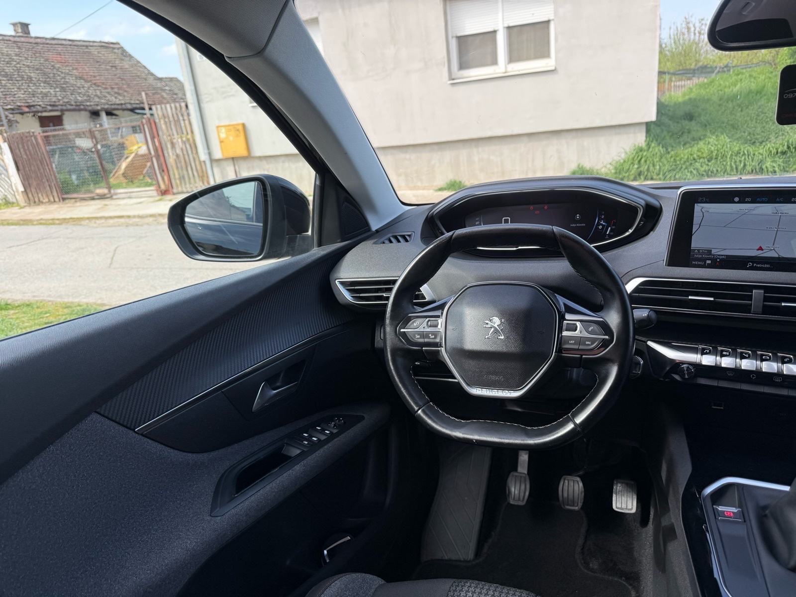 Peugeot 3008 1,5 BlueHDI ** PROMIJENJEN LANAC** LEASING 220€/ 60 mj.*, fotografija 14