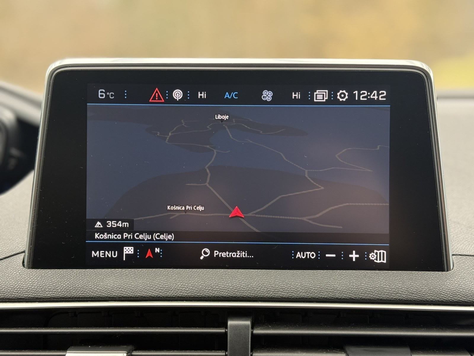 Peugeot 3008 1,5 BlueHDI LED-NAVIGACIJA-ACC-LANE ASSIST-VIRTUAL, fotografija 12