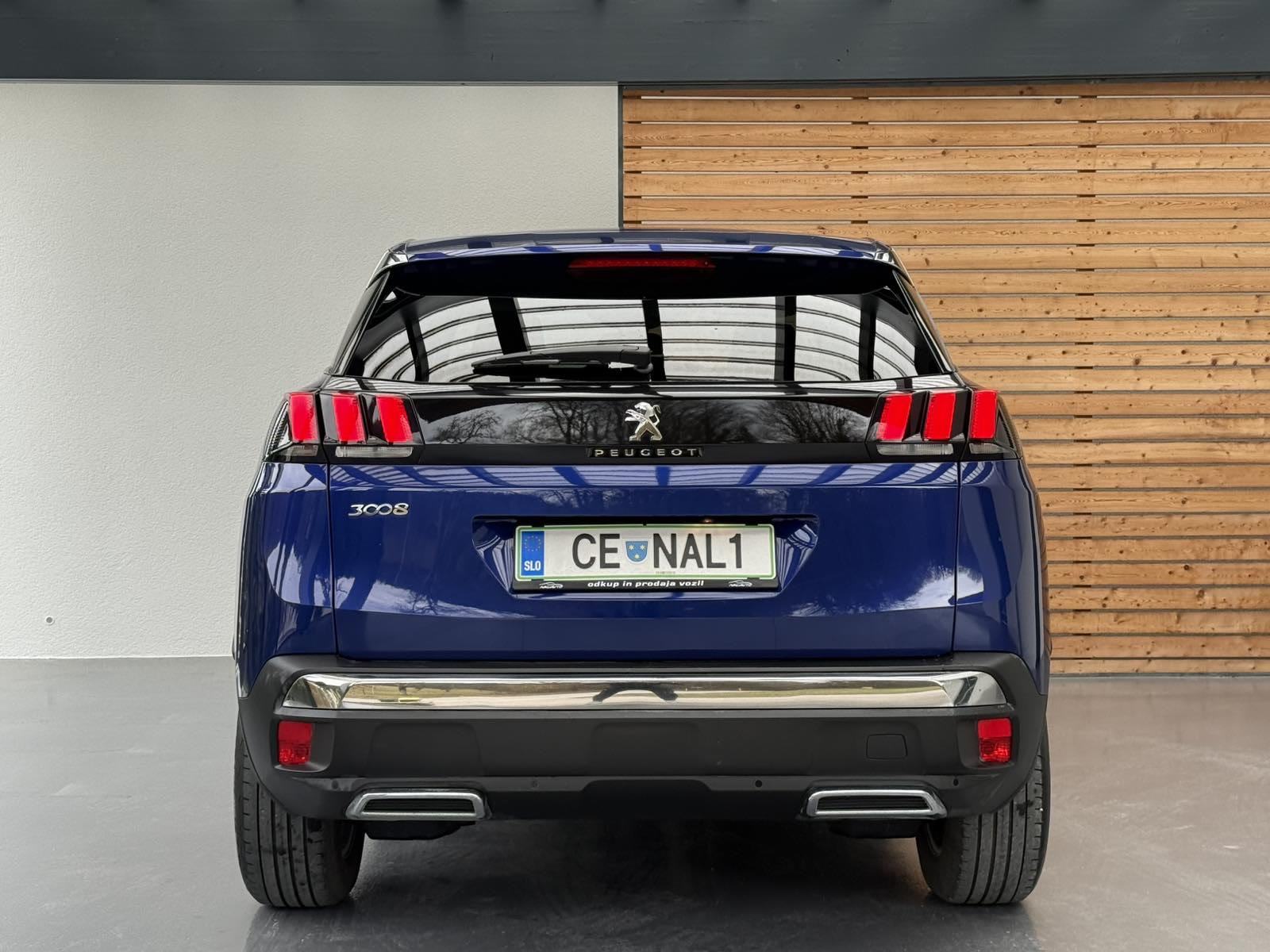 Peugeot 3008 1,5 BlueHDI LED-NAVIGACIJA-ACC-LANE ASSIST-VIRTUAL, fotografija 5