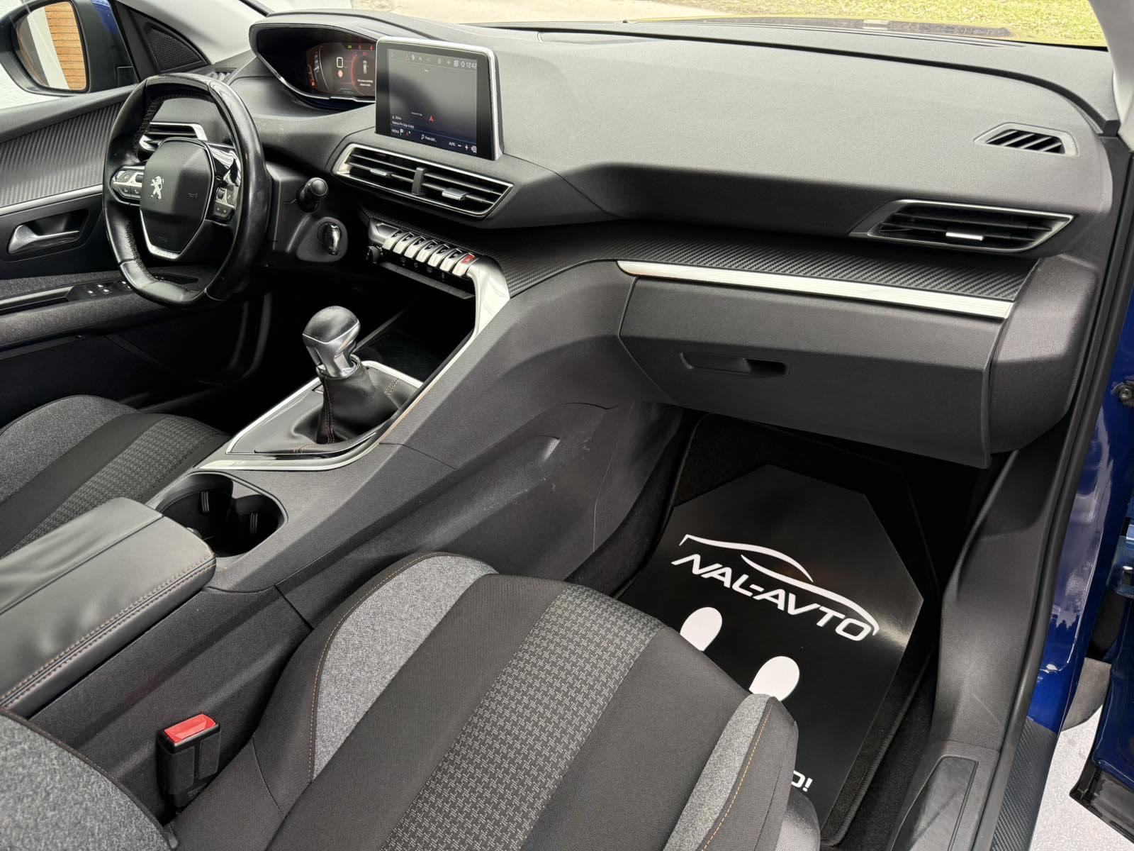 Peugeot 3008 1,5 BlueHDI LED-NAVIGACIJA-ACC-LANE ASSIST-VIRTUAL, fotografija 10
